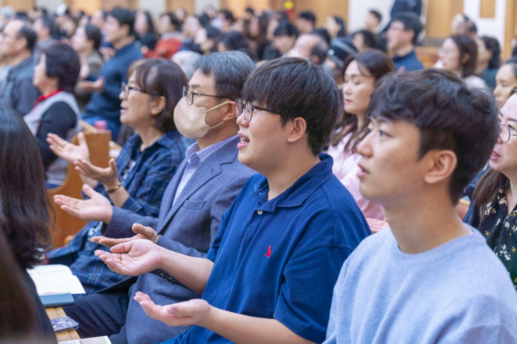 YTo1NDp7czo4OiJGaWxlTmFtZSI7czo0MDoiZDhmYWVhYjEtZGU0Yy00N2IxLTk0MjgtMDk0YmZhMDE0ZTFkLmpwZyI7czoxMjoiRmlsZURhdGVUaW1lIjtpOjE3NjIyNDU5Mzg7czo4OiJGaWxlU2l6ZSI7aToxOTI3Mjc4O3M6ODoiRmlsZVR5cGUiO2k6MjtzOjg6Ik1pbWVUeXBlIjtzOjEwOiJpbWFnZS9qcGVnIjtzOjEzOiJTZWN0aW9uc0ZvdW5kIjtzOjMwOiJBTllfVEFHLCBJRkQwLCBUSFVNQk5BSUwsIEVYSUYiO3M6ODoiQ09NUFVURUQiO2E6ODp7czo0OiJodG1sIjtzOjI2OiJ3aWR0aD0iMTkxMyIgaGVpZ2h0PSIxMjc1IiI7czo2OiJIZWlnaHQiO2k6MTI3NTtzOjU6IldpZHRoIjtpOjE5MTM7czo3OiJJc0NvbG9yIjtpOjE7czoxNzoiQnl0ZU9yZGVyTW90b3JvbGEiO2k6MDtzOjE1OiJBcGVydHVyZUZOdW1iZXIiO3M6NToiZi8yLjgiO3M6MTg6IlRodW1ibmFpbC5GaWxlVHlwZSI7aToyO3M6MTg6IlRodW1ibmFpbC5NaW1lVHlwZSI7czoxMDoiaW1hZ2UvanBlZyI7fXM6NDoiTWFrZSI7czo0OiJTT05ZIjtzOjU6Ik1vZGVsIjtzOjk6IklMQ0UtN1JNMyI7czoxMToiWFJlc29sdXRpb24iO3M6NToiMjQwLzEiO3M6MTE6IllSZXNvbHV0aW9uIjtzOjU6IjI0MC8xIjtzOjE0OiJSZXNvbHV0aW9uVW5pdCI7aToyO3M6ODoiU29mdHdhcmUiO3M6NTA6IkFkb2JlIFBob3Rvc2hvcCBMaWdodHJvb20gQ2xhc3NpYyAxNS4wIChNYWNpbnRvc2gpIjtzOjg6IkRhdGVUaW1lIjtzOjE5OiIyMDI1OjExOjA0IDE3OjQzOjUyIjtzOjE2OiJFeGlmX0lGRF9Qb2ludGVyIjtpOjIxNDtzOjk6IlRIVU1CTkFJTCI7YTo2OntzOjExOiJDb21wcmVzc2lvbiI7aTo2O3M6MTE6IlhSZXNvbHV0aW9uIjtzOjQ6IjcyLzEiO3M6MTE6IllSZXNvbHV0aW9uIjtzOjQ6IjcyLzEiO3M6MTQ6IlJlc29sdXRpb25Vbml0IjtpOjI7czoyMToiSlBFR0ludGVyY2hhbmdlRm9ybWF0IjtpOjk3NjtzOjI3OiJKUEVHSW50ZXJjaGFuZ2VGb3JtYXRMZW5ndGgiO2k6MjAxMzI7fXM6MTI6IkV4cG9zdXJlVGltZSI7czo1OiIxLzIwMCI7czo3OiJGTnVtYmVyIjtzOjU6IjI4LzEwIjtzOjE1OiJFeHBvc3VyZVByb2dyYW0iO2k6MTtzOjE1OiJJU09TcGVlZFJhdGluZ3MiO2k6NjQwO3M6MTk6IlVuZGVmaW5lZFRhZzoweDg4MzAiO2k6MjtzOjE5OiJVbmRlZmluZWRUYWc6MHg4ODMyIjtpOjY0MDtzOjExOiJFeGlmVmVyc2lvbiI7czo0OiIwMjMxIjtzOjE2OiJEYXRlVGltZU9yaWdpbmFsIjtzOjE5OiIyMDI1OjEwOjI2IDExOjMxOjM5IjtzOjE3OiJEYXRlVGltZURpZ2l0aXplZCI7czoxOToiMjAyNToxMDoyNiAxMTozMTozOSI7czoxOToiVW5kZWZpbmVkVGFnOjB4OTAxMCI7czo2OiIrMDk6MDAiO3M6MTk6IlVuZGVmaW5lZFRhZzoweDkwMTEiO3M6NjoiKzA5OjAwIjtzOjE5OiJVbmRlZmluZWRUYWc6MHg5MDEyIjtzOjY6IiswOTowMCI7czoxNzoiU2h1dHRlclNwZWVkVmFsdWUiO3M6MTU6Ijc2NDM4NTYvMTAwMDAwMCI7czoxMzoiQXBlcnR1cmVWYWx1ZSI7czoxNToiMjk3MDg1NC8xMDAwMDAwIjtzOjE1OiJCcmlnaHRuZXNzVmFsdWUiO3M6OToiMjk3NC8yNTYwIjtzOjE3OiJFeHBvc3VyZUJpYXNWYWx1ZSI7czo0OiIwLzEwIjtzOjE2OiJNYXhBcGVydHVyZVZhbHVlIjtzOjc6Ijc2MC8yNTYiO3M6MTI6Ik1ldGVyaW5nTW9kZSI7aTo1O3M6MTE6IkxpZ2h0U291cmNlIjtpOjA7czo1OiJGbGFzaCI7aToxNjtzOjExOiJGb2NhbExlbmd0aCI7czo2OiI2MjAvMTAiO3M6MTA6IkNvbG9yU3BhY2UiO2k6NjU1MzU7czoyMToiRm9jYWxQbGFuZVhSZXNvbHV0aW9uIjtzOjE0OiI3MDkyNDEzNC8zMjc2OCI7czoyMToiRm9jYWxQbGFuZVlSZXNvbHV0aW9uIjtzOjE0OiI3MDkyNDEzNC8zMjc2OCI7czoyNDoiRm9jYWxQbGFuZVJlc29sdXRpb25Vbml0IjtpOjM7czoxMDoiRmlsZVNvdXJjZSI7czoxOiIDIjtzOjk6IlNjZW5lVHlwZSI7czoxOiIBIjtzOjE0OiJDdXN0b21SZW5kZXJlZCI7aTowO3M6MTI6IkV4cG9zdXJlTW9kZSI7aToxO3M6MTI6IldoaXRlQmFsYW5jZSI7aTowO3M6MTY6IkRpZ2l0YWxab29tUmF0aW8iO3M6NToiMTYvMTYiO3M6MjE6IkZvY2FsTGVuZ3RoSW4zNW1tRmlsbSI7aTo2MjtzOjE2OiJTY2VuZUNhcHR1cmVUeXBlIjtpOjA7czo4OiJDb250cmFzdCI7aTowO3M6MTA6IlNhdHVyYXRpb24iO2k6MDtzOjk6IlNoYXJwbmVzcyI7aTowO3M6MTk6IlVuZGVmaW5lZFRhZzoweEE0MzIiO2E6NDp7aTowO3M6NjoiMjQwLzEwIjtpOjE7czo2OiI3MDAvMTAiO2k6MjtzOjU6IjI4LzEwIjtpOjM7czo1OiIyOC8xMCI7fXM6MTk6IlVuZGVmaW5lZFRhZzoweEE0MzQiO3M6MjE6IkZFIDI0LTcwbW0gRjIuOCBHTSBJSSI7fQ==