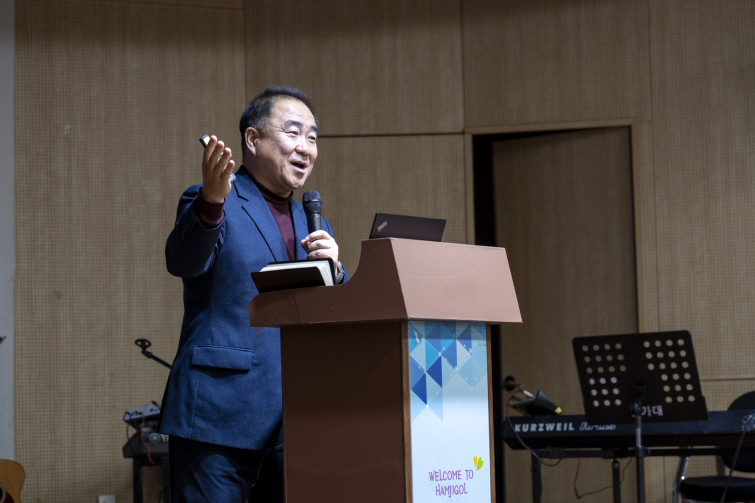 YTo1Njp7czo4OiJGaWxlTmFtZSI7czo0MDoiZDliNTBjNWEtMjY4Yi00NjIxLWI1ZGMtZDUwYzg5NDc1NGVkLmpwZyI7czoxMjoiRmlsZURhdGVUaW1lIjtpOjE3Njg0NTg5NjA7czo4OiJGaWxlU2l6ZSI7aToxMDYyNjA1O3M6ODoiRmlsZVR5cGUiO2k6MjtzOjg6Ik1pbWVUeXBlIjtzOjEwOiJpbWFnZS9qcGVnIjtzOjEzOiJTZWN0aW9uc0ZvdW5kIjtzOjMwOiJBTllfVEFHLCBJRkQwLCBUSFVNQk5BSUwsIEVYSUYiO3M6ODoiQ09NUFVURUQiO2E6ODp7czo0OiJodG1sIjtzOjI2OiJ3aWR0aD0iMTY2MiIgaGVpZ2h0PSIxMTA4IiI7czo2OiJIZWlnaHQiO2k6MTEwODtzOjU6IldpZHRoIjtpOjE2NjI7czo3OiJJc0NvbG9yIjtpOjE7czoxNzoiQnl0ZU9yZGVyTW90b3JvbGEiO2k6MDtzOjE1OiJBcGVydHVyZUZOdW1iZXIiO3M6NToiZi81LjAiO3M6MTg6IlRodW1ibmFpbC5GaWxlVHlwZSI7aToyO3M6MTg6IlRodW1ibmFpbC5NaW1lVHlwZSI7czoxMDoiaW1hZ2UvanBlZyI7fXM6NDoiTWFrZSI7czo0OiJTT05ZIjtzOjU6Ik1vZGVsIjtzOjg6IklMQ0UtN000IjtzOjExOiJYUmVzb2x1dGlvbiI7czo1OiIyNDAvMSI7czoxMToiWVJlc29sdXRpb24iO3M6NToiMjQwLzEiO3M6MTQ6IlJlc29sdXRpb25Vbml0IjtpOjI7czo4OiJTb2Z0d2FyZSI7czo1MDoiQWRvYmUgUGhvdG9zaG9wIExpZ2h0cm9vbSBDbGFzc2ljIDE1LjEgKE1hY2ludG9zaCkiO3M6ODoiRGF0ZVRpbWUiO3M6MTk6IjIwMjY6MDE6MTUgMTU6MjI6MTUiO3M6MTY6IkV4aWZfSUZEX1BvaW50ZXIiO2k6MjE0O3M6OToiVEhVTUJOQUlMIjthOjY6e3M6MTE6IkNvbXByZXNzaW9uIjtpOjY7czoxMToiWFJlc29sdXRpb24iO3M6NDoiNzIvMSI7czoxMToiWVJlc29sdXRpb24iO3M6NDoiNzIvMSI7czoxNDoiUmVzb2x1dGlvblVuaXQiO2k6MjtzOjIxOiJKUEVHSW50ZXJjaGFuZ2VGb3JtYXQiO2k6MTAwMDtzOjI3OiJKUEVHSW50ZXJjaGFuZ2VGb3JtYXRMZW5ndGgiO2k6MTAxMjA7fXM6MTI6IkV4cG9zdXJlVGltZSI7czo1OiIxLzEyNSI7czo3OiJGTnVtYmVyIjtzOjM6IjUvMSI7czoxNToiRXhwb3N1cmVQcm9ncmFtIjtpOjE7czoxNToiSVNPU3BlZWRSYXRpbmdzIjtpOjIwMDA7czoxOToiVW5kZWZpbmVkVGFnOjB4ODgzMCI7aToyO3M6MTk6IlVuZGVmaW5lZFRhZzoweDg4MzIiO2k6MjAwMDtzOjExOiJFeGlmVmVyc2lvbiI7czo0OiIwMjMyIjtzOjE2OiJEYXRlVGltZU9yaWdpbmFsIjtzOjE5OiIyMDI2OjAxOjEwIDIxOjA4OjIwIjtzOjE3OiJEYXRlVGltZURpZ2l0aXplZCI7czoxOToiMjAyNjowMToxMCAyMTowODoyMCI7czoxOToiVW5kZWZpbmVkVGFnOjB4OTAxMCI7czo2OiIrMDk6MDAiO3M6MTk6IlVuZGVmaW5lZFRhZzoweDkwMTEiO3M6NjoiKzEwOjAwIjtzOjE5OiJVbmRlZmluZWRUYWc6MHg5MDEyIjtzOjY6IisxMDowMCI7czoxNzoiU2h1dHRlclNwZWVkVmFsdWUiO3M6MTU6IjY5NjU3ODQvMTAwMDAwMCI7czoxMzoiQXBlcnR1cmVWYWx1ZSI7czoxNToiNDY0Mzg1Ni8xMDAwMDAwIjtzOjE1OiJCcmlnaHRuZXNzVmFsdWUiO3M6OToiMzc4NC8yNTYwIjtzOjE3OiJFeHBvc3VyZUJpYXNWYWx1ZSI7czo0OiIwLzEwIjtzOjE2OiJNYXhBcGVydHVyZVZhbHVlIjtzOjg6IjEwMjQvMjU2IjtzOjEyOiJNZXRlcmluZ01vZGUiO2k6NTtzOjExOiJMaWdodFNvdXJjZSI7aTowO3M6NToiRmxhc2giO2k6MTY7czoxMToiRm9jYWxMZW5ndGgiO3M6NzoiMTA1MC8xMCI7czoxODoiU3ViU2VjVGltZU9yaWdpbmFsIjtzOjM6IjcyOSI7czoxOToiU3ViU2VjVGltZURpZ2l0aXplZCI7czozOiI3MjkiO3M6MTA6IkNvbG9yU3BhY2UiO2k6NjU1MzU7czoyMToiRm9jYWxQbGFuZVhSZXNvbHV0aW9uIjtzOjE0OiI2NDQ0OTMzOS8zMjc2OCI7czoyMToiRm9jYWxQbGFuZVlSZXNvbHV0aW9uIjtzOjE0OiI2NDQ0OTMzOS8zMjc2OCI7czoyNDoiRm9jYWxQbGFuZVJlc29sdXRpb25Vbml0IjtpOjM7czoxMDoiRmlsZVNvdXJjZSI7czoxOiIDIjtzOjk6IlNjZW5lVHlwZSI7czoxOiIBIjtzOjE0OiJDdXN0b21SZW5kZXJlZCI7aTowO3M6MTI6IkV4cG9zdXJlTW9kZSI7aToxO3M6MTI6IldoaXRlQmFsYW5jZSI7aTowO3M6MTY6IkRpZ2l0YWxab29tUmF0aW8iO3M6NToiMTYvMTYiO3M6MjE6IkZvY2FsTGVuZ3RoSW4zNW1tRmlsbSI7aToxMDU7czoxNjoiU2NlbmVDYXB0dXJlVHlwZSI7aTowO3M6ODoiQ29udHJhc3QiO2k6MTtzOjEwOiJTYXR1cmF0aW9uIjtpOjE7czo5OiJTaGFycG5lc3MiO2k6MDtzOjE5OiJVbmRlZmluZWRUYWc6MHhBNDMyIjthOjQ6e2k6MDtzOjY6IjI0MC8xMCI7aToxO3M6NzoiMTA1MC8xMCI7aToyO3M6NToiNDAvMTAiO2k6MztzOjU6IjQwLzEwIjt9czoxOToiVW5kZWZpbmVkVGFnOjB4QTQzNCI7czoyMDoiRkUgMjQtMTA1bW0gRjQgRyBPU1MiO30=