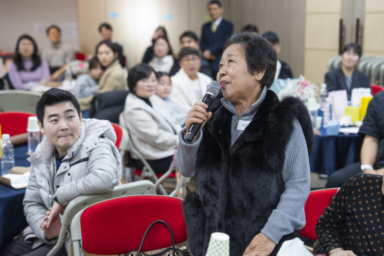 YTo1ODp7czo4OiJGaWxlTmFtZSI7czo0MDoiZTEwNWNkMTAtOTM5OS00MDU0LWI0YWUtNjMwNGY0OTJlNTAyLmpwZyI7czoxMjoiRmlsZURhdGVUaW1lIjtpOjE3NzE5MDU4MjY7czo4OiJGaWxlU2l6ZSI7aToxNzE3MDcxO3M6ODoiRmlsZVR5cGUiO2k6MjtzOjg6Ik1pbWVUeXBlIjtzOjEwOiJpbWFnZS9qcGVnIjtzOjEzOiJTZWN0aW9uc0ZvdW5kIjtzOjMwOiJBTllfVEFHLCBJRkQwLCBUSFVNQk5BSUwsIEVYSUYiO3M6ODoiQ09NUFVURUQiO2E6OTp7czo0OiJodG1sIjtzOjI2OiJ3aWR0aD0iMTY3MiIgaGVpZ2h0PSIxMTE1IiI7czo2OiJIZWlnaHQiO2k6MTExNTtzOjU6IldpZHRoIjtpOjE2NzI7czo3OiJJc0NvbG9yIjtpOjE7czoxNzoiQnl0ZU9yZGVyTW90b3JvbGEiO2k6MDtzOjE1OiJBcGVydHVyZUZOdW1iZXIiO3M6NToiZi8zLjIiO3M6OToiQ29weXJpZ2h0IjtzOjQ6IllBQkMiO3M6MTg6IlRodW1ibmFpbC5GaWxlVHlwZSI7aToyO3M6MTg6IlRodW1ibmFpbC5NaW1lVHlwZSI7czoxMDoiaW1hZ2UvanBlZyI7fXM6NDoiTWFrZSI7czo0OiJTT05ZIjtzOjU6Ik1vZGVsIjtzOjg6IklMQ0UtN000IjtzOjExOiJYUmVzb2x1dGlvbiI7czo1OiIyNDAvMSI7czoxMToiWVJlc29sdXRpb24iO3M6NToiMjQwLzEiO3M6MTQ6IlJlc29sdXRpb25Vbml0IjtpOjI7czo4OiJTb2Z0d2FyZSI7czo1MjoiQWRvYmUgUGhvdG9zaG9wIExpZ2h0cm9vbSBDbGFzc2ljIDE1LjEuMSAoTWFjaW50b3NoKSI7czo4OiJEYXRlVGltZSI7czoxOToiMjAyNjowMjoyNCAxMjo1OTo0MiI7czo2OiJBcnRpc3QiO3M6NzoiWUFCQ19TRyI7czo5OiJDb3B5cmlnaHQiO3M6NDoiWUFCQyI7czoxNjoiRXhpZl9JRkRfUG9pbnRlciI7aToyNTQ7czo5OiJUSFVNQk5BSUwiO2E6Njp7czoxMToiQ29tcHJlc3Npb24iO2k6NjtzOjExOiJYUmVzb2x1dGlvbiI7czo0OiI3Mi8xIjtzOjExOiJZUmVzb2x1dGlvbiI7czo0OiI3Mi8xIjtzOjE0OiJSZXNvbHV0aW9uVW5pdCI7aToyO3M6MjE6IkpQRUdJbnRlcmNoYW5nZUZvcm1hdCI7aToxMDQwO3M6Mjc6IkpQRUdJbnRlcmNoYW5nZUZvcm1hdExlbmd0aCI7aToxNzcwNjt9czoxMjoiRXhwb3N1cmVUaW1lIjtzOjQ6IjEvNjAiO3M6NzoiRk51bWJlciI7czo1OiIzMi8xMCI7czoxNToiRXhwb3N1cmVQcm9ncmFtIjtpOjE7czoxNToiSVNPU3BlZWRSYXRpbmdzIjtpOjUwMDtzOjE5OiJVbmRlZmluZWRUYWc6MHg4ODMwIjtpOjI7czoxOToiVW5kZWZpbmVkVGFnOjB4ODgzMiI7aTo1MDA7czoxMToiRXhpZlZlcnNpb24iO3M6NDoiMDIzMiI7czoxNjoiRGF0ZVRpbWVPcmlnaW5hbCI7czoxOToiMjAyNjowMjoyMiAxMzo0Mzo1NSI7czoxNzoiRGF0ZVRpbWVEaWdpdGl6ZWQiO3M6MTk6IjIwMjY6MDI6MjIgMTM6NDM6NTUiO3M6MTk6IlVuZGVmaW5lZFRhZzoweDkwMTAiO3M6NjoiKzA5OjAwIjtzOjE5OiJVbmRlZmluZWRUYWc6MHg5MDExIjtzOjY6IiswOTowMCI7czoxOToiVW5kZWZpbmVkVGFnOjB4OTAxMiI7czo2OiIrMDk6MDAiO3M6MTc6IlNodXR0ZXJTcGVlZFZhbHVlIjtzOjE1OiI1OTA2ODkxLzEwMDAwMDAiO3M6MTM6IkFwZXJ0dXJlVmFsdWUiO3M6MTU6IjMzNTYxNDQvMTAwMDAwMCI7czoxNToiQnJpZ2h0bmVzc1ZhbHVlIjtzOjk6IjQ1NDQvMjU2MCI7czoxNzoiRXhwb3N1cmVCaWFzVmFsdWUiO3M6NDoiMC8xMCI7czoxNjoiTWF4QXBlcnR1cmVWYWx1ZSI7czo3OiI3NjAvMjU2IjtzOjEyOiJNZXRlcmluZ01vZGUiO2k6NTtzOjExOiJMaWdodFNvdXJjZSI7aTowO3M6NToiRmxhc2giO2k6MTM7czoxMToiRm9jYWxMZW5ndGgiO3M6NjoiNzAwLzEwIjtzOjE4OiJTdWJTZWNUaW1lT3JpZ2luYWwiO3M6MzoiNTc0IjtzOjE5OiJTdWJTZWNUaW1lRGlnaXRpemVkIjtzOjM6IjU3NCI7czoxMDoiQ29sb3JTcGFjZSI7aTo2NTUzNTtzOjIxOiJGb2NhbFBsYW5lWFJlc29sdXRpb24iO3M6MTQ6IjY0NDQ5MzM5LzMyNzY4IjtzOjIxOiJGb2NhbFBsYW5lWVJlc29sdXRpb24iO3M6MTQ6IjY0NDQ5MzM5LzMyNzY4IjtzOjI0OiJGb2NhbFBsYW5lUmVzb2x1dGlvblVuaXQiO2k6MztzOjEwOiJGaWxlU291cmNlIjtzOjE6IgMiO3M6OToiU2NlbmVUeXBlIjtzOjE6IgEiO3M6MTQ6IkN1c3RvbVJlbmRlcmVkIjtpOjA7czoxMjoiRXhwb3N1cmVNb2RlIjtpOjE7czoxMjoiV2hpdGVCYWxhbmNlIjtpOjE7czoxNjoiRGlnaXRhbFpvb21SYXRpbyI7czo1OiIxNi8xNiI7czoyMToiRm9jYWxMZW5ndGhJbjM1bW1GaWxtIjtpOjcwO3M6MTY6IlNjZW5lQ2FwdHVyZVR5cGUiO2k6MDtzOjg6IkNvbnRyYXN0IjtpOjA7czoxMDoiU2F0dXJhdGlvbiI7aTowO3M6OToiU2hhcnBuZXNzIjtpOjA7czoxOToiVW5kZWZpbmVkVGFnOjB4QTQzMiI7YTo0OntpOjA7czo2OiIyNDAvMTAiO2k6MTtzOjY6IjcwMC8xMCI7aToyO3M6NToiMjgvMTAiO2k6MztzOjU6IjI4LzEwIjt9czoxOToiVW5kZWZpbmVkVGFnOjB4QTQzNCI7czoyMToiRkUgMjQtNzBtbSBGMi44IEdNIElJIjt9