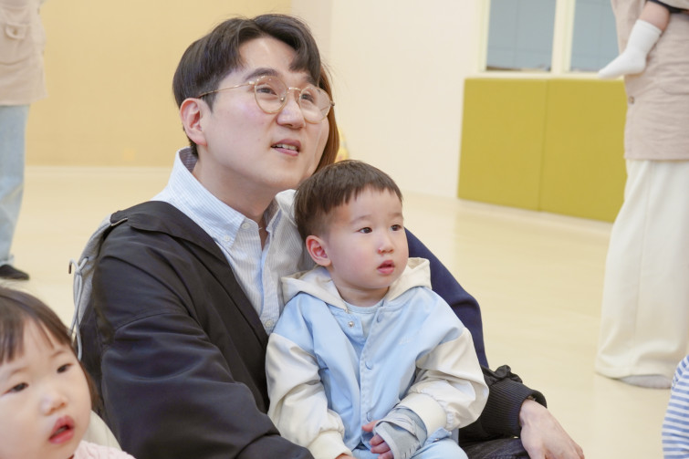 YTo1MTp7czo4OiJGaWxlTmFtZSI7czo0MDoiZTFiOTcxZGItYjNlYy00OWYwLWE4ZGItNTc2MmZhZWRkNWJlLmpwZyI7czoxMjoiRmlsZURhdGVUaW1lIjtpOjE3NDY1ODM2MTA7czo4OiJGaWxlU2l6ZSI7aTo3MzYxMDM7czo4OiJGaWxlVHlwZSI7aToyO3M6ODoiTWltZVR5cGUiO3M6MTA6ImltYWdlL2pwZWciO3M6MTM6IlNlY3Rpb25zRm91bmQiO3M6MzA6IkFOWV9UQUcsIElGRDAsIFRIVU1CTkFJTCwgRVhJRiI7czo4OiJDT01QVVRFRCI7YTo4OntzOjQ6Imh0bWwiO3M6MjY6IndpZHRoPSIxNTAwIiBoZWlnaHQ9IjEwMDAiIjtzOjY6IkhlaWdodCI7aToxMDAwO3M6NToiV2lkdGgiO2k6MTUwMDtzOjc6IklzQ29sb3IiO2k6MTtzOjE3OiJCeXRlT3JkZXJNb3Rvcm9sYSI7aTowO3M6MTU6IkFwZXJ0dXJlRk51bWJlciI7czo1OiJmLzQuNSI7czoxODoiVGh1bWJuYWlsLkZpbGVUeXBlIjtpOjI7czoxODoiVGh1bWJuYWlsLk1pbWVUeXBlIjtzOjEwOiJpbWFnZS9qcGVnIjt9czo0OiJNYWtlIjtzOjQ6IlNPTlkiO3M6NToiTW9kZWwiO3M6OToiSUxDRS02NDAwIjtzOjExOiJYUmVzb2x1dGlvbiI7czo1OiIyNDAvMSI7czoxMToiWVJlc29sdXRpb24iO3M6NToiMjQwLzEiO3M6MTQ6IlJlc29sdXRpb25Vbml0IjtpOjI7czo4OiJTb2Z0d2FyZSI7czo1MDoiQWRvYmUgUGhvdG9zaG9wIExpZ2h0cm9vbSBDbGFzc2ljIDE0LjMgKE1hY2ludG9zaCkiO3M6ODoiRGF0ZVRpbWUiO3M6MTk6IjIwMjU6MDU6MDQgMTU6MzY6MjciO3M6MTY6IkV4aWZfSUZEX1BvaW50ZXIiO2k6MjE0O3M6OToiVEhVTUJOQUlMIjthOjY6e3M6MTE6IkNvbXByZXNzaW9uIjtpOjY7czoxMToiWFJlc29sdXRpb24iO3M6NDoiNzIvMSI7czoxMToiWVJlc29sdXRpb24iO3M6NDoiNzIvMSI7czoxNDoiUmVzb2x1dGlvblVuaXQiO2k6MjtzOjIxOiJKUEVHSW50ZXJjaGFuZ2VGb3JtYXQiO2k6OTI0O3M6Mjc6IkpQRUdJbnRlcmNoYW5nZUZvcm1hdExlbmd0aCI7aToxMjEyMjt9czoxMjoiRXhwb3N1cmVUaW1lIjtzOjQ6IjEvNTAiO3M6NzoiRk51bWJlciI7czo1OiI0NS8xMCI7czoxNToiRXhwb3N1cmVQcm9ncmFtIjtpOjI7czoxNToiSVNPU3BlZWRSYXRpbmdzIjtpOjMyMDtzOjE5OiJVbmRlZmluZWRUYWc6MHg4ODMwIjtpOjI7czoxOToiVW5kZWZpbmVkVGFnOjB4ODgzMiI7aTozMjA7czoxMToiRXhpZlZlcnNpb24iO3M6NDoiMDIzMSI7czoxNjoiRGF0ZVRpbWVPcmlnaW5hbCI7czoxOToiMjAxOTowMTowMSAwMDoxMzo1NCI7czoxNzoiRGF0ZVRpbWVEaWdpdGl6ZWQiO3M6MTk6IjIwMTk6MDE6MDEgMDA6MTM6NTQiO3M6MTk6IlVuZGVmaW5lZFRhZzoweDkwMTAiO3M6NjoiKzA5OjAwIjtzOjE5OiJVbmRlZmluZWRUYWc6MHg5MDExIjtzOjY6IiswOTowMCI7czoxOToiVW5kZWZpbmVkVGFnOjB4OTAxMiI7czo2OiIrMDk6MDAiO3M6MTc6IlNodXR0ZXJTcGVlZFZhbHVlIjtzOjE1OiI1NjQzODU2LzEwMDAwMDAiO3M6MTM6IkFwZXJ0dXJlVmFsdWUiO3M6MTM6IjQzMzk4NS8xMDAwMDAiO3M6MTU6IkJyaWdodG5lc3NWYWx1ZSI7czo5OiI5Nzg0LzI1NjAiO3M6MTc6IkV4cG9zdXJlQmlhc1ZhbHVlIjtzOjQ6IjAvMTAiO3M6MTY6Ik1heEFwZXJ0dXJlVmFsdWUiO3M6ODoiMTAyNC8yNTYiO3M6MTI6Ik1ldGVyaW5nTW9kZSI7aTo1O3M6MTE6IkxpZ2h0U291cmNlIjtpOjA7czo1OiJGbGFzaCI7aToxNjtzOjExOiJGb2NhbExlbmd0aCI7czo2OiIzNzAvMTAiO3M6MTA6IkNvbG9yU3BhY2UiO2k6NjU1MzU7czoxMDoiRmlsZVNvdXJjZSI7czoxOiIDIjtzOjk6IlNjZW5lVHlwZSI7czoxOiIBIjtzOjE0OiJDdXN0b21SZW5kZXJlZCI7aTowO3M6MTI6IkV4cG9zdXJlTW9kZSI7aTowO3M6MTI6IldoaXRlQmFsYW5jZSI7aTowO3M6MTY6IkRpZ2l0YWxab29tUmF0aW8iO3M6NToiMTYvMTYiO3M6MjE6IkZvY2FsTGVuZ3RoSW4zNW1tRmlsbSI7aTo1NTtzOjE2OiJTY2VuZUNhcHR1cmVUeXBlIjtpOjA7czo4OiJDb250cmFzdCI7aTowO3M6MTA6IlNhdHVyYXRpb24iO2k6MDtzOjk6IlNoYXJwbmVzcyI7aTowO3M6MTk6IlVuZGVmaW5lZFRhZzoweEE0MzIiO2E6NDp7aTowO3M6NjoiMjQwLzEwIjtpOjE7czo3OiIxMDUwLzEwIjtpOjI7czo1OiI0MC8xMCI7aTozO3M6NToiNDAvMTAiO31zOjE5OiJVbmRlZmluZWRUYWc6MHhBNDM0IjtzOjIwOiJGRSAyNC0xMDVtbSBGNCBHIE9TUyI7fQ==