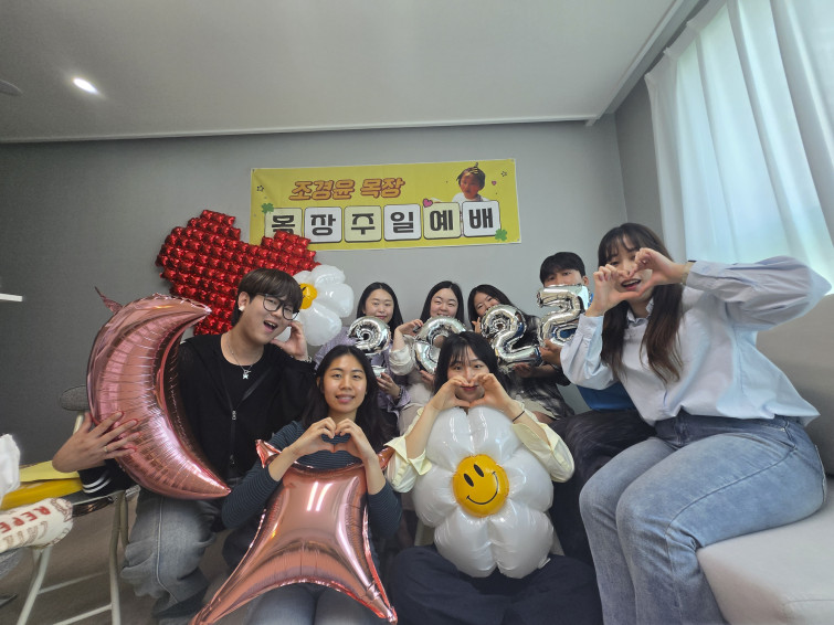 YTo0Mjp7czo4OiJGaWxlTmFtZSI7czo0MDoiZTMyZTRmZDYtZDIzMy00Zjk1LTgzMjEtYmI3OGIxM2EyZDY1LmpwZyI7czoxMjoiRmlsZURhdGVUaW1lIjtpOjE3NDgzMTI4MzU7czo4OiJGaWxlU2l6ZSI7aToxNzIyNTEzO3M6ODoiRmlsZVR5cGUiO2k6MjtzOjg6Ik1pbWVUeXBlIjtzOjEwOiJpbWFnZS9qcGVnIjtzOjEzOiJTZWN0aW9uc0ZvdW5kIjtzOjMwOiJBTllfVEFHLCBJRkQwLCBUSFVNQk5BSUwsIEVYSUYiO3M6ODoiQ09NUFVURUQiO2E6ODp7czo0OiJodG1sIjtzOjI2OiJ3aWR0aD0iMjAwMCIgaGVpZ2h0PSIxNTAwIiI7czo2OiJIZWlnaHQiO2k6MTUwMDtzOjU6IldpZHRoIjtpOjIwMDA7czo3OiJJc0NvbG9yIjtpOjE7czoxNzoiQnl0ZU9yZGVyTW90b3JvbGEiO2k6MDtzOjE1OiJBcGVydHVyZUZOdW1iZXIiO3M6NToiZi8yLjIiO3M6MTg6IlRodW1ibmFpbC5GaWxlVHlwZSI7aToyO3M6MTg6IlRodW1ibmFpbC5NaW1lVHlwZSI7czoxMDoiaW1hZ2UvanBlZyI7fXM6NDoiTWFrZSI7czo3OiJzYW1zdW5nIjtzOjU6Ik1vZGVsIjtzOjE0OiJHYWxheHkgWiBGbGlwNiI7czoxMToiWFJlc29sdXRpb24iO3M6NToiMjQwLzEiO3M6MTE6IllSZXNvbHV0aW9uIjtzOjU6IjI0MC8xIjtzOjE0OiJSZXNvbHV0aW9uVW5pdCI7aToyO3M6ODoiU29mdHdhcmUiO3M6NTI6IkFkb2JlIFBob3Rvc2hvcCBMaWdodHJvb20gQ2xhc3NpYyAxNC4zLjEgKE1hY2ludG9zaCkiO3M6ODoiRGF0ZVRpbWUiO3M6MTk6IjIwMjU6MDU6MjcgMTE6MjY6MDEiO3M6MTY6IkV4aWZfSUZEX1BvaW50ZXIiO2k6MjI0O3M6OToiVEhVTUJOQUlMIjthOjY6e3M6MTE6IkNvbXByZXNzaW9uIjtpOjY7czoxMToiWFJlc29sdXRpb24iO3M6NDoiNzIvMSI7czoxMToiWVJlc29sdXRpb24iO3M6NDoiNzIvMSI7czoxNDoiUmVzb2x1dGlvblVuaXQiO2k6MjtzOjIxOiJKUEVHSW50ZXJjaGFuZ2VGb3JtYXQiO2k6ODEwO3M6Mjc6IkpQRUdJbnRlcmNoYW5nZUZvcm1hdExlbmd0aCI7aToxNjEyODt9czoxMjoiRXhwb3N1cmVUaW1lIjtzOjQ6IjEvNjAiO3M6NzoiRk51bWJlciI7czo1OiIyMi8xMCI7czoxNToiRXhwb3N1cmVQcm9ncmFtIjtpOjI7czoxNToiSVNPU3BlZWRSYXRpbmdzIjtpOjY0O3M6MTE6IkV4aWZWZXJzaW9uIjtzOjQ6IjAyMzEiO3M6MTY6IkRhdGVUaW1lT3JpZ2luYWwiO3M6MTk6IjIwMjU6MDU6MjUgMTM6MTU6MTEiO3M6MTc6IkRhdGVUaW1lRGlnaXRpemVkIjtzOjE5OiIyMDI1OjA1OjI1IDEzOjE1OjExIjtzOjE5OiJVbmRlZmluZWRUYWc6MHg5MDEwIjtzOjY6IiswOTowMCI7czoxOToiVW5kZWZpbmVkVGFnOjB4OTAxMSI7czo2OiIrMDk6MDAiO3M6MTc6IlNodXR0ZXJTcGVlZFZhbHVlIjtzOjE1OiI1OTA2ODkxLzEwMDAwMDAiO3M6MTM6IkFwZXJ0dXJlVmFsdWUiO3M6MTU6IjIyNzUwMDcvMTAwMDAwMCI7czoxNToiQnJpZ2h0bmVzc1ZhbHVlIjtzOjU6Ijk5LzI1IjtzOjE3OiJFeHBvc3VyZUJpYXNWYWx1ZSI7czozOiIwLzEiO3M6MTY6Ik1heEFwZXJ0dXJlVmFsdWUiO3M6NzoiMjI3LzEwMCI7czoxMjoiTWV0ZXJpbmdNb2RlIjtpOjI7czo1OiJGbGFzaCI7aTowO3M6MTE6IkZvY2FsTGVuZ3RoIjtzOjU6IjE3LzEwIjtzOjE4OiJTdWJTZWNUaW1lT3JpZ2luYWwiO3M6MzoiNDMxIjtzOjE5OiJTdWJTZWNUaW1lRGlnaXRpemVkIjtzOjM6IjQzMSI7czoxMDoiQ29sb3JTcGFjZSI7aTo2NTUzNTtzOjEyOiJFeHBvc3VyZU1vZGUiO2k6MDtzOjEyOiJXaGl0ZUJhbGFuY2UiO2k6MDtzOjE2OiJEaWdpdGFsWm9vbVJhdGlvIjtzOjM6IjEvMSI7czoyMToiRm9jYWxMZW5ndGhJbjM1bW1GaWxtIjtpOjEzO3M6MTY6IlNjZW5lQ2FwdHVyZVR5cGUiO2k6MDtzOjE5OiJVbmRlZmluZWRUYWc6MHhBNDM0IjtzOjQ0OiJTYW1zdW5nIEdhbGF4eSBaIEZsaXA2IFJlYXIgVWx0cmF3aWRlIENhbWVyYSI7fQ==