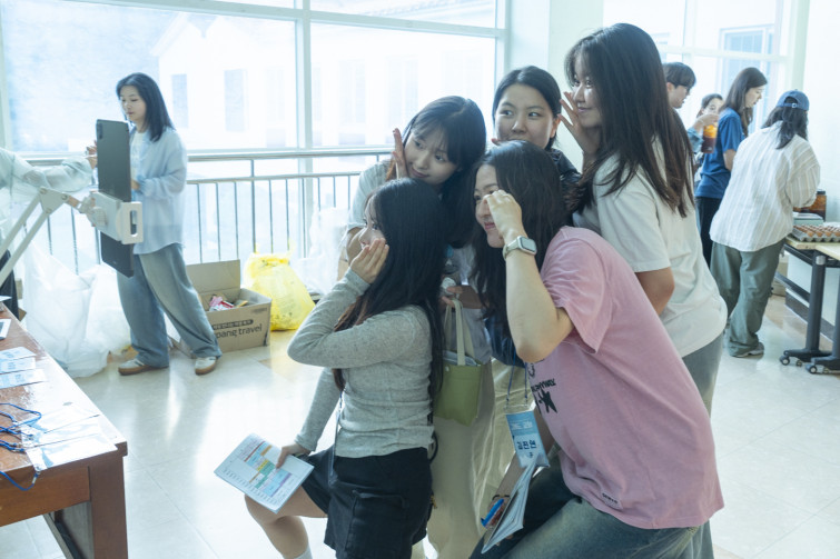 YTo1ODp7czo4OiJGaWxlTmFtZSI7czo0MDoiZTRjOGZlY2EtNjExMS00ZWUxLWEwM2ItYmU5NmQ0NWEzNzUxLmpwZyI7czoxMjoiRmlsZURhdGVUaW1lIjtpOjE3NTEzMzQwMDY7czo4OiJGaWxlU2l6ZSI7aTo4ODAxMzg7czo4OiJGaWxlVHlwZSI7aToyO3M6ODoiTWltZVR5cGUiO3M6MTA6ImltYWdlL2pwZWciO3M6MTM6IlNlY3Rpb25zRm91bmQiO3M6MzA6IkFOWV9UQUcsIElGRDAsIFRIVU1CTkFJTCwgRVhJRiI7czo4OiJDT01QVVRFRCI7YTo5OntzOjQ6Imh0bWwiO3M6MjU6IndpZHRoPSIxNDUxIiBoZWlnaHQ9Ijk2NyIiO3M6NjoiSGVpZ2h0IjtpOjk2NztzOjU6IldpZHRoIjtpOjE0NTE7czo3OiJJc0NvbG9yIjtpOjE7czoxNzoiQnl0ZU9yZGVyTW90b3JvbGEiO2k6MDtzOjE1OiJBcGVydHVyZUZOdW1iZXIiO3M6NToiZi80LjUiO3M6OToiQ29weXJpZ2h0IjtzOjQ6IllBQkMiO3M6MTg6IlRodW1ibmFpbC5GaWxlVHlwZSI7aToyO3M6MTg6IlRodW1ibmFpbC5NaW1lVHlwZSI7czoxMDoiaW1hZ2UvanBlZyI7fXM6NDoiTWFrZSI7czo0OiJTT05ZIjtzOjU6Ik1vZGVsIjtzOjg6IklMQ0UtN000IjtzOjExOiJYUmVzb2x1dGlvbiI7czo1OiIyNDAvMSI7czoxMToiWVJlc29sdXRpb24iO3M6NToiMjQwLzEiO3M6MTQ6IlJlc29sdXRpb25Vbml0IjtpOjI7czo4OiJTb2Z0d2FyZSI7czo1MDoiQWRvYmUgUGhvdG9zaG9wIExpZ2h0cm9vbSBDbGFzc2ljIDE0LjQgKE1hY2ludG9zaCkiO3M6ODoiRGF0ZVRpbWUiO3M6MTk6IjIwMjU6MDc6MDEgMTA6MzE6MDIiO3M6NjoiQXJ0aXN0IjtzOjc6IllBQkNfU0ciO3M6OToiQ29weXJpZ2h0IjtzOjQ6IllBQkMiO3M6MTY6IkV4aWZfSUZEX1BvaW50ZXIiO2k6MjUyO3M6OToiVEhVTUJOQUlMIjthOjY6e3M6MTE6IkNvbXByZXNzaW9uIjtpOjY7czoxMToiWFJlc29sdXRpb24iO3M6NDoiNzIvMSI7czoxMToiWVJlc29sdXRpb24iO3M6NDoiNzIvMSI7czoxNDoiUmVzb2x1dGlvblVuaXQiO2k6MjtzOjIxOiJKUEVHSW50ZXJjaGFuZ2VGb3JtYXQiO2k6MTAzODtzOjI3OiJKUEVHSW50ZXJjaGFuZ2VGb3JtYXRMZW5ndGgiO2k6MTU4OTI7fXM6MTI6IkV4cG9zdXJlVGltZSI7czo0OiIxLzYwIjtzOjc6IkZOdW1iZXIiO3M6NToiNDUvMTAiO3M6MTU6IkV4cG9zdXJlUHJvZ3JhbSI7aToxO3M6MTU6IklTT1NwZWVkUmF0aW5ncyI7aTo1MDA7czoxOToiVW5kZWZpbmVkVGFnOjB4ODgzMCI7aToyO3M6MTk6IlVuZGVmaW5lZFRhZzoweDg4MzIiO2k6NTAwO3M6MTE6IkV4aWZWZXJzaW9uIjtzOjQ6IjAyMzIiO3M6MTY6IkRhdGVUaW1lT3JpZ2luYWwiO3M6MTk6IjIwMjU6MDY6MjggMTg6MjE6NDgiO3M6MTc6IkRhdGVUaW1lRGlnaXRpemVkIjtzOjE5OiIyMDI1OjA2OjI4IDE4OjIxOjQ4IjtzOjE5OiJVbmRlZmluZWRUYWc6MHg5MDEwIjtzOjY6IiswOTowMCI7czoxOToiVW5kZWZpbmVkVGFnOjB4OTAxMSI7czo2OiIrMDk6MDAiO3M6MTk6IlVuZGVmaW5lZFRhZzoweDkwMTIiO3M6NjoiKzA5OjAwIjtzOjE3OiJTaHV0dGVyU3BlZWRWYWx1ZSI7czoxNToiNTkwNjg5MS8xMDAwMDAwIjtzOjEzOiJBcGVydHVyZVZhbHVlIjtzOjEzOiI0MzM5ODUvMTAwMDAwIjtzOjE1OiJCcmlnaHRuZXNzVmFsdWUiO3M6MTA6IjExMzQ0LzI1NjAiO3M6MTc6IkV4cG9zdXJlQmlhc1ZhbHVlIjtzOjQ6IjAvMTAiO3M6MTY6Ik1heEFwZXJ0dXJlVmFsdWUiO3M6NzoiNzYwLzI1NiI7czoxMjoiTWV0ZXJpbmdNb2RlIjtpOjU7czoxMToiTGlnaHRTb3VyY2UiO2k6MDtzOjU6IkZsYXNoIjtpOjE2O3M6MTE6IkZvY2FsTGVuZ3RoIjtzOjY6IjI0MC8xMCI7czoxODoiU3ViU2VjVGltZU9yaWdpbmFsIjtzOjM6Ijc0NiI7czoxOToiU3ViU2VjVGltZURpZ2l0aXplZCI7czozOiI3NDYiO3M6MTA6IkNvbG9yU3BhY2UiO2k6NjU1MzU7czoyMToiRm9jYWxQbGFuZVhSZXNvbHV0aW9uIjtzOjE0OiI2NDQ0OTMzOS8zMjc2OCI7czoyMToiRm9jYWxQbGFuZVlSZXNvbHV0aW9uIjtzOjE0OiI2NDQ0OTMzOS8zMjc2OCI7czoyNDoiRm9jYWxQbGFuZVJlc29sdXRpb25Vbml0IjtpOjM7czoxMDoiRmlsZVNvdXJjZSI7czoxOiIDIjtzOjk6IlNjZW5lVHlwZSI7czoxOiIBIjtzOjE0OiJDdXN0b21SZW5kZXJlZCI7aTowO3M6MTI6IkV4cG9zdXJlTW9kZSI7aToxO3M6MTI6IldoaXRlQmFsYW5jZSI7aToxO3M6MTY6IkRpZ2l0YWxab29tUmF0aW8iO3M6NToiMTYvMTYiO3M6MjE6IkZvY2FsTGVuZ3RoSW4zNW1tRmlsbSI7aToyNDtzOjE2OiJTY2VuZUNhcHR1cmVUeXBlIjtpOjA7czo4OiJDb250cmFzdCI7aTowO3M6MTA6IlNhdHVyYXRpb24iO2k6MDtzOjk6IlNoYXJwbmVzcyI7aTowO3M6MTk6IlVuZGVmaW5lZFRhZzoweEE0MzIiO2E6NDp7aTowO3M6NjoiMjQwLzEwIjtpOjE7czo2OiI3MDAvMTAiO2k6MjtzOjU6IjI4LzEwIjtpOjM7czo1OiIyOC8xMCI7fXM6MTk6IlVuZGVmaW5lZFRhZzoweEE0MzQiO3M6MjE6IkZFIDI0LTcwbW0gRjIuOCBHTSBJSSI7fQ==