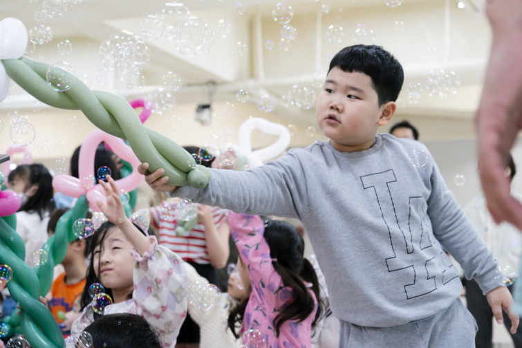 YTo1ODp7czo4OiJGaWxlTmFtZSI7czo0MDoiZjFlMDRjN2YtYzdjMy00MmFlLWFlY2YtYWI3NjVkMWZiYTNhLmpwZyI7czoxMjoiRmlsZURhdGVUaW1lIjtpOjE3NDcwOTY2OTM7czo4OiJGaWxlU2l6ZSI7aToxMTczNzM2O3M6ODoiRmlsZVR5cGUiO2k6MjtzOjg6Ik1pbWVUeXBlIjtzOjEwOiJpbWFnZS9qcGVnIjtzOjEzOiJTZWN0aW9uc0ZvdW5kIjtzOjMwOiJBTllfVEFHLCBJRkQwLCBUSFVNQk5BSUwsIEVYSUYiO3M6ODoiQ09NUFVURUQiO2E6OTp7czo0OiJodG1sIjtzOjI2OiJ3aWR0aD0iMTc1MiIgaGVpZ2h0PSIxMTY4IiI7czo2OiJIZWlnaHQiO2k6MTE2ODtzOjU6IldpZHRoIjtpOjE3NTI7czo3OiJJc0NvbG9yIjtpOjE7czoxNzoiQnl0ZU9yZGVyTW90b3JvbGEiO2k6MDtzOjE1OiJBcGVydHVyZUZOdW1iZXIiO3M6NToiZi81LjYiO3M6OToiQ29weXJpZ2h0IjtzOjQ6IllBQkMiO3M6MTg6IlRodW1ibmFpbC5GaWxlVHlwZSI7aToyO3M6MTg6IlRodW1ibmFpbC5NaW1lVHlwZSI7czoxMDoiaW1hZ2UvanBlZyI7fXM6NDoiTWFrZSI7czo0OiJTT05ZIjtzOjU6Ik1vZGVsIjtzOjg6IklMQ0UtN000IjtzOjExOiJYUmVzb2x1dGlvbiI7czo1OiIyNDAvMSI7czoxMToiWVJlc29sdXRpb24iO3M6NToiMjQwLzEiO3M6MTQ6IlJlc29sdXRpb25Vbml0IjtpOjI7czo4OiJTb2Z0d2FyZSI7czo1MjoiQWRvYmUgUGhvdG9zaG9wIExpZ2h0cm9vbSBDbGFzc2ljIDE0LjMuMSAoTWFjaW50b3NoKSI7czo4OiJEYXRlVGltZSI7czoxOToiMjAyNTowNToxMyAwOTozNjo0MiI7czo2OiJBcnRpc3QiO3M6NzoiWUFCQ19TRyI7czo5OiJDb3B5cmlnaHQiO3M6NDoiWUFCQyI7czoxNjoiRXhpZl9JRkRfUG9pbnRlciI7aToyNTQ7czo5OiJUSFVNQk5BSUwiO2E6Njp7czoxMToiQ29tcHJlc3Npb24iO2k6NjtzOjExOiJYUmVzb2x1dGlvbiI7czo0OiI3Mi8xIjtzOjExOiJZUmVzb2x1dGlvbiI7czo0OiI3Mi8xIjtzOjE0OiJSZXNvbHV0aW9uVW5pdCI7aToyO3M6MjE6IkpQRUdJbnRlcmNoYW5nZUZvcm1hdCI7aToxMDQwO3M6Mjc6IkpQRUdJbnRlcmNoYW5nZUZvcm1hdExlbmd0aCI7aToxNjMzMTt9czoxMjoiRXhwb3N1cmVUaW1lIjtzOjU6IjEvMTAwIjtzOjc6IkZOdW1iZXIiO3M6NToiNTYvMTAiO3M6MTU6IkV4cG9zdXJlUHJvZ3JhbSI7aToxO3M6MTU6IklTT1NwZWVkUmF0aW5ncyI7aToxMjUwO3M6MTk6IlVuZGVmaW5lZFRhZzoweDg4MzAiO2k6MjtzOjE5OiJVbmRlZmluZWRUYWc6MHg4ODMyIjtpOjEyNTA7czoxMToiRXhpZlZlcnNpb24iO3M6NDoiMDIzMiI7czoxNjoiRGF0ZVRpbWVPcmlnaW5hbCI7czoxOToiMjAyNTowNToxMSAxMjo0NDoyOSI7czoxNzoiRGF0ZVRpbWVEaWdpdGl6ZWQiO3M6MTk6IjIwMjU6MDU6MTEgMTI6NDQ6MjkiO3M6MTk6IlVuZGVmaW5lZFRhZzoweDkwMTAiO3M6NjoiKzA5OjAwIjtzOjE5OiJVbmRlZmluZWRUYWc6MHg5MDExIjtzOjY6IiswOTowMCI7czoxOToiVW5kZWZpbmVkVGFnOjB4OTAxMiI7czo2OiIrMDk6MDAiO3M6MTc6IlNodXR0ZXJTcGVlZFZhbHVlIjtzOjE1OiI2NjQzODU2LzEwMDAwMDAiO3M6MTM6IkFwZXJ0dXJlVmFsdWUiO3M6MTU6IjQ5NzA4NTQvMTAwMDAwMCI7czoxNToiQnJpZ2h0bmVzc1ZhbHVlIjtzOjk6Ijg3MDQvMjU2MCI7czoxNzoiRXhwb3N1cmVCaWFzVmFsdWUiO3M6NDoiMC8xMCI7czoxNjoiTWF4QXBlcnR1cmVWYWx1ZSI7czo3OiI3NjAvMjU2IjtzOjEyOiJNZXRlcmluZ01vZGUiO2k6NTtzOjExOiJMaWdodFNvdXJjZSI7aTowO3M6NToiRmxhc2giO2k6MTM7czoxMToiRm9jYWxMZW5ndGgiO3M6NjoiNzAwLzEwIjtzOjE4OiJTdWJTZWNUaW1lT3JpZ2luYWwiO3M6MzoiNzM0IjtzOjE5OiJTdWJTZWNUaW1lRGlnaXRpemVkIjtzOjM6IjczNCI7czoxMDoiQ29sb3JTcGFjZSI7aTo2NTUzNTtzOjIxOiJGb2NhbFBsYW5lWFJlc29sdXRpb24iO3M6MTQ6IjY0NDQ5MzM5LzMyNzY4IjtzOjIxOiJGb2NhbFBsYW5lWVJlc29sdXRpb24iO3M6MTQ6IjY0NDQ5MzM5LzMyNzY4IjtzOjI0OiJGb2NhbFBsYW5lUmVzb2x1dGlvblVuaXQiO2k6MztzOjEwOiJGaWxlU291cmNlIjtzOjE6IgMiO3M6OToiU2NlbmVUeXBlIjtzOjE6IgEiO3M6MTQ6IkN1c3RvbVJlbmRlcmVkIjtpOjA7czoxMjoiRXhwb3N1cmVNb2RlIjtpOjE7czoxMjoiV2hpdGVCYWxhbmNlIjtpOjE7czoxNjoiRGlnaXRhbFpvb21SYXRpbyI7czo1OiIxNi8xNiI7czoyMToiRm9jYWxMZW5ndGhJbjM1bW1GaWxtIjtpOjcwO3M6MTY6IlNjZW5lQ2FwdHVyZVR5cGUiO2k6MDtzOjg6IkNvbnRyYXN0IjtpOjA7czoxMDoiU2F0dXJhdGlvbiI7aTowO3M6OToiU2hhcnBuZXNzIjtpOjA7czoxOToiVW5kZWZpbmVkVGFnOjB4QTQzMiI7YTo0OntpOjA7czo2OiIyNDAvMTAiO2k6MTtzOjY6IjcwMC8xMCI7aToyO3M6NToiMjgvMTAiO2k6MztzOjU6IjI4LzEwIjt9czoxOToiVW5kZWZpbmVkVGFnOjB4QTQzNCI7czoyMToiRkUgMjQtNzBtbSBGMi44IEdNIElJIjt9