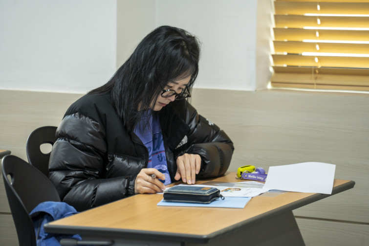 YTo1ODp7czo4OiJGaWxlTmFtZSI7czo0MDoiZjQ0Y2RjODItYWIzMi00OGJiLWJjNDMtNjY2MjdiODUyMTRmLmpwZyI7czoxMjoiRmlsZURhdGVUaW1lIjtpOjE3NzAxNjc4MDE7czo4OiJGaWxlU2l6ZSI7aTo5ODkyMTA7czo4OiJGaWxlVHlwZSI7aToyO3M6ODoiTWltZVR5cGUiO3M6MTA6ImltYWdlL2pwZWciO3M6MTM6IlNlY3Rpb25zRm91bmQiO3M6MzA6IkFOWV9UQUcsIElGRDAsIFRIVU1CTkFJTCwgRVhJRiI7czo4OiJDT01QVVRFRCI7YTo5OntzOjQ6Imh0bWwiO3M6MjY6IndpZHRoPSIxNzUyIiBoZWlnaHQ9IjExNjgiIjtzOjY6IkhlaWdodCI7aToxMTY4O3M6NToiV2lkdGgiO2k6MTc1MjtzOjc6IklzQ29sb3IiO2k6MTtzOjE3OiJCeXRlT3JkZXJNb3Rvcm9sYSI7aTowO3M6MTU6IkFwZXJ0dXJlRk51bWJlciI7czo1OiJmLzQuMCI7czo5OiJDb3B5cmlnaHQiO3M6NDoiWUFCQyI7czoxODoiVGh1bWJuYWlsLkZpbGVUeXBlIjtpOjI7czoxODoiVGh1bWJuYWlsLk1pbWVUeXBlIjtzOjEwOiJpbWFnZS9qcGVnIjt9czo0OiJNYWtlIjtzOjQ6IlNPTlkiO3M6NToiTW9kZWwiO3M6ODoiSUxDRS03TTQiO3M6MTE6IlhSZXNvbHV0aW9uIjtzOjU6IjI0MC8xIjtzOjExOiJZUmVzb2x1dGlvbiI7czo1OiIyNDAvMSI7czoxNDoiUmVzb2x1dGlvblVuaXQiO2k6MjtzOjg6IlNvZnR3YXJlIjtzOjUyOiJBZG9iZSBQaG90b3Nob3AgTGlnaHRyb29tIENsYXNzaWMgMTUuMS4xIChNYWNpbnRvc2gpIjtzOjg6IkRhdGVUaW1lIjtzOjE5OiIyMDI2OjAyOjAzIDEwOjAxOjMxIjtzOjY6IkFydGlzdCI7czo3OiJZQUJDX1NHIjtzOjk6IkNvcHlyaWdodCI7czo0OiJZQUJDIjtzOjE2OiJFeGlmX0lGRF9Qb2ludGVyIjtpOjI1NDtzOjk6IlRIVU1CTkFJTCI7YTo2OntzOjExOiJDb21wcmVzc2lvbiI7aTo2O3M6MTE6IlhSZXNvbHV0aW9uIjtzOjQ6IjcyLzEiO3M6MTE6IllSZXNvbHV0aW9uIjtzOjQ6IjcyLzEiO3M6MTQ6IlJlc29sdXRpb25Vbml0IjtpOjI7czoyMToiSlBFR0ludGVyY2hhbmdlRm9ybWF0IjtpOjEwNDA7czoyNzoiSlBFR0ludGVyY2hhbmdlRm9ybWF0TGVuZ3RoIjtpOjEyMDg3O31zOjEyOiJFeHBvc3VyZVRpbWUiO3M6NDoiMS82MCI7czo3OiJGTnVtYmVyIjtzOjM6IjQvMSI7czoxNToiRXhwb3N1cmVQcm9ncmFtIjtpOjE7czoxNToiSVNPU3BlZWRSYXRpbmdzIjtpOjE2MDtzOjE5OiJVbmRlZmluZWRUYWc6MHg4ODMwIjtpOjI7czoxOToiVW5kZWZpbmVkVGFnOjB4ODgzMiI7aToxNjA7czoxMToiRXhpZlZlcnNpb24iO3M6NDoiMDIzMiI7czoxNjoiRGF0ZVRpbWVPcmlnaW5hbCI7czoxOToiMjAyNjowMToxNyAxMDowNzo0NyI7czoxNzoiRGF0ZVRpbWVEaWdpdGl6ZWQiO3M6MTk6IjIwMjY6MDE6MTcgMTA6MDc6NDciO3M6MTk6IlVuZGVmaW5lZFRhZzoweDkwMTAiO3M6NjoiKzA5OjAwIjtzOjE5OiJVbmRlZmluZWRUYWc6MHg5MDExIjtzOjY6IiswOTowMCI7czoxOToiVW5kZWZpbmVkVGFnOjB4OTAxMiI7czo2OiIrMDk6MDAiO3M6MTc6IlNodXR0ZXJTcGVlZFZhbHVlIjtzOjE1OiI1OTA2ODkxLzEwMDAwMDAiO3M6MTM6IkFwZXJ0dXJlVmFsdWUiO3M6MzoiNC8xIjtzOjE1OiJCcmlnaHRuZXNzVmFsdWUiO3M6OToiODAwNC8yNTYwIjtzOjE3OiJFeHBvc3VyZUJpYXNWYWx1ZSI7czo0OiIwLzEwIjtzOjE2OiJNYXhBcGVydHVyZVZhbHVlIjtzOjg6IjEwMjQvMjU2IjtzOjEyOiJNZXRlcmluZ01vZGUiO2k6NTtzOjExOiJMaWdodFNvdXJjZSI7aToyNTU7czo1OiJGbGFzaCI7aToxNjtzOjExOiJGb2NhbExlbmd0aCI7czo3OiIyMDAwLzEwIjtzOjE4OiJTdWJTZWNUaW1lT3JpZ2luYWwiO3M6MzoiOTEzIjtzOjE5OiJTdWJTZWNUaW1lRGlnaXRpemVkIjtzOjM6IjkxMyI7czoxMDoiQ29sb3JTcGFjZSI7aTo2NTUzNTtzOjIxOiJGb2NhbFBsYW5lWFJlc29sdXRpb24iO3M6MTQ6IjY0NDQ5MzM5LzMyNzY4IjtzOjIxOiJGb2NhbFBsYW5lWVJlc29sdXRpb24iO3M6MTQ6IjY0NDQ5MzM5LzMyNzY4IjtzOjI0OiJGb2NhbFBsYW5lUmVzb2x1dGlvblVuaXQiO2k6MztzOjEwOiJGaWxlU291cmNlIjtzOjE6IgMiO3M6OToiU2NlbmVUeXBlIjtzOjE6IgEiO3M6MTQ6IkN1c3RvbVJlbmRlcmVkIjtpOjA7czoxMjoiRXhwb3N1cmVNb2RlIjtpOjE7czoxMjoiV2hpdGVCYWxhbmNlIjtpOjE7czoxNjoiRGlnaXRhbFpvb21SYXRpbyI7czo1OiIxNi8xNiI7czoyMToiRm9jYWxMZW5ndGhJbjM1bW1GaWxtIjtpOjIwMDtzOjE2OiJTY2VuZUNhcHR1cmVUeXBlIjtpOjA7czo4OiJDb250cmFzdCI7aToxO3M6MTA6IlNhdHVyYXRpb24iO2k6MTtzOjk6IlNoYXJwbmVzcyI7aTowO3M6MTk6IlVuZGVmaW5lZFRhZzoweEE0MzIiO2E6NDp7aTowO3M6NjoiNzAwLzEwIjtpOjE7czo3OiIyMDAwLzEwIjtpOjI7czo1OiI0MC8xMCI7aTozO3M6NToiNDAvMTAiO31zOjE5OiJVbmRlZmluZWRUYWc6MHhBNDM0IjtzOjIwOiJGRSA3MC0yMDBtbSBGNCBHIE9TUyI7fQ==