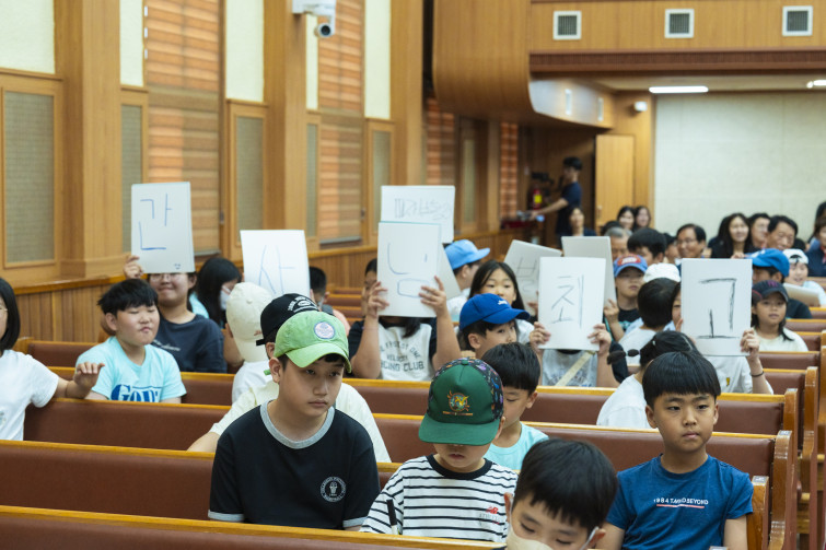 YTo1ODp7czo4OiJGaWxlTmFtZSI7czo0MDoiZjc3MmNkMDctMjU2OS00MzE0LWFmMmYtMzViNTFhZGI3YzJlLmpwZyI7czoxMjoiRmlsZURhdGVUaW1lIjtpOjE3NTg1OTgwNjE7czo4OiJGaWxlU2l6ZSI7aTozMzE4ODQ3O3M6ODoiRmlsZVR5cGUiO2k6MjtzOjg6Ik1pbWVUeXBlIjtzOjEwOiJpbWFnZS9qcGVnIjtzOjEzOiJTZWN0aW9uc0ZvdW5kIjtzOjMwOiJBTllfVEFHLCBJRkQwLCBUSFVNQk5BSUwsIEVYSUYiO3M6ODoiQ09NUFVURUQiO2E6OTp7czo0OiJodG1sIjtzOjI2OiJ3aWR0aD0iMjcwOCIgaGVpZ2h0PSIxODA1IiI7czo2OiJIZWlnaHQiO2k6MTgwNTtzOjU6IldpZHRoIjtpOjI3MDg7czo3OiJJc0NvbG9yIjtpOjE7czoxNzoiQnl0ZU9yZGVyTW90b3JvbGEiO2k6MDtzOjE1OiJBcGVydHVyZUZOdW1iZXIiO3M6NToiZi81LjAiO3M6OToiQ29weXJpZ2h0IjtzOjQ6IllBQkMiO3M6MTg6IlRodW1ibmFpbC5GaWxlVHlwZSI7aToyO3M6MTg6IlRodW1ibmFpbC5NaW1lVHlwZSI7czoxMDoiaW1hZ2UvanBlZyI7fXM6NDoiTWFrZSI7czo0OiJTT05ZIjtzOjU6Ik1vZGVsIjtzOjg6IklMQ0UtN000IjtzOjExOiJYUmVzb2x1dGlvbiI7czo1OiIyNDAvMSI7czoxMToiWVJlc29sdXRpb24iO3M6NToiMjQwLzEiO3M6MTQ6IlJlc29sdXRpb25Vbml0IjtpOjI7czo4OiJTb2Z0d2FyZSI7czo1MjoiQWRvYmUgUGhvdG9zaG9wIExpZ2h0cm9vbSBDbGFzc2ljIDE0LjEuMSAoTWFjaW50b3NoKSI7czo4OiJEYXRlVGltZSI7czoxOToiMjAyNTowOToyMyAxMjoxODozNiI7czo2OiJBcnRpc3QiO3M6NzoiWUFCQ19TRyI7czo5OiJDb3B5cmlnaHQiO3M6NDoiWUFCQyI7czoxNjoiRXhpZl9JRkRfUG9pbnRlciI7aToyNTQ7czo5OiJUSFVNQk5BSUwiO2E6Njp7czoxMToiQ29tcHJlc3Npb24iO2k6NjtzOjExOiJYUmVzb2x1dGlvbiI7czo0OiI3Mi8xIjtzOjExOiJZUmVzb2x1dGlvbiI7czo0OiI3Mi8xIjtzOjE0OiJSZXNvbHV0aW9uVW5pdCI7aToyO3M6MjE6IkpQRUdJbnRlcmNoYW5nZUZvcm1hdCI7aToxMDQwO3M6Mjc6IkpQRUdJbnRlcmNoYW5nZUZvcm1hdExlbmd0aCI7aToxOTczMDt9czoxMjoiRXhwb3N1cmVUaW1lIjtzOjU6IjEvMTYwIjtzOjc6IkZOdW1iZXIiO3M6MzoiNS8xIjtzOjE1OiJFeHBvc3VyZVByb2dyYW0iO2k6MTtzOjE1OiJJU09TcGVlZFJhdGluZ3MiO2k6ODAwO3M6MTk6IlVuZGVmaW5lZFRhZzoweDg4MzAiO2k6MjtzOjE5OiJVbmRlZmluZWRUYWc6MHg4ODMyIjtpOjgwMDtzOjExOiJFeGlmVmVyc2lvbiI7czo0OiIwMjMyIjtzOjE2OiJEYXRlVGltZU9yaWdpbmFsIjtzOjE5OiIyMDI1OjA5OjIxIDE0OjE3OjI5IjtzOjE3OiJEYXRlVGltZURpZ2l0aXplZCI7czoxOToiMjAyNTowOToyMSAxNDoxNzoyOSI7czoxOToiVW5kZWZpbmVkVGFnOjB4OTAxMCI7czo2OiIrMDk6MDAiO3M6MTk6IlVuZGVmaW5lZFRhZzoweDkwMTEiO3M6NjoiKzA5OjAwIjtzOjE5OiJVbmRlZmluZWRUYWc6MHg5MDEyIjtzOjY6IiswOTowMCI7czoxNzoiU2h1dHRlclNwZWVkVmFsdWUiO3M6MTU6IjczMjE5MjgvMTAwMDAwMCI7czoxMzoiQXBlcnR1cmVWYWx1ZSI7czoxNToiNDY0Mzg1Ni8xMDAwMDAwIjtzOjE1OiJCcmlnaHRuZXNzVmFsdWUiO3M6OToiNTkwNC8yNTYwIjtzOjE3OiJFeHBvc3VyZUJpYXNWYWx1ZSI7czo0OiIwLzEwIjtzOjE2OiJNYXhBcGVydHVyZVZhbHVlIjtzOjc6Ijc2MC8yNTYiO3M6MTI6Ik1ldGVyaW5nTW9kZSI7aTo1O3M6MTE6IkxpZ2h0U291cmNlIjtpOjI1NTtzOjU6IkZsYXNoIjtpOjE2O3M6MTE6IkZvY2FsTGVuZ3RoIjtzOjY6IjcwMC8xMCI7czoxODoiU3ViU2VjVGltZU9yaWdpbmFsIjtzOjM6Ijk0NiI7czoxOToiU3ViU2VjVGltZURpZ2l0aXplZCI7czozOiI5NDYiO3M6MTA6IkNvbG9yU3BhY2UiO2k6NjU1MzU7czoyMToiRm9jYWxQbGFuZVhSZXNvbHV0aW9uIjtzOjE0OiI2NDQ0OTMzOS8zMjc2OCI7czoyMToiRm9jYWxQbGFuZVlSZXNvbHV0aW9uIjtzOjE0OiI2NDQ0OTMzOS8zMjc2OCI7czoyNDoiRm9jYWxQbGFuZVJlc29sdXRpb25Vbml0IjtpOjM7czoxMDoiRmlsZVNvdXJjZSI7czoxOiIDIjtzOjk6IlNjZW5lVHlwZSI7czoxOiIBIjtzOjE0OiJDdXN0b21SZW5kZXJlZCI7aTowO3M6MTI6IkV4cG9zdXJlTW9kZSI7aToxO3M6MTI6IldoaXRlQmFsYW5jZSI7aToxO3M6MTY6IkRpZ2l0YWxab29tUmF0aW8iO3M6NToiMTYvMTYiO3M6MjE6IkZvY2FsTGVuZ3RoSW4zNW1tRmlsbSI7aTo3MDtzOjE2OiJTY2VuZUNhcHR1cmVUeXBlIjtpOjA7czo4OiJDb250cmFzdCI7aTowO3M6MTA6IlNhdHVyYXRpb24iO2k6MDtzOjk6IlNoYXJwbmVzcyI7aTowO3M6MTk6IlVuZGVmaW5lZFRhZzoweEE0MzIiO2E6NDp7aTowO3M6NjoiMjQwLzEwIjtpOjE7czo2OiI3MDAvMTAiO2k6MjtzOjU6IjI4LzEwIjtpOjM7czo1OiIyOC8xMCI7fXM6MTk6IlVuZGVmaW5lZFRhZzoweEE0MzQiO3M6MjE6IkZFIDI0LTcwbW0gRjIuOCBHTSBJSSI7fQ==