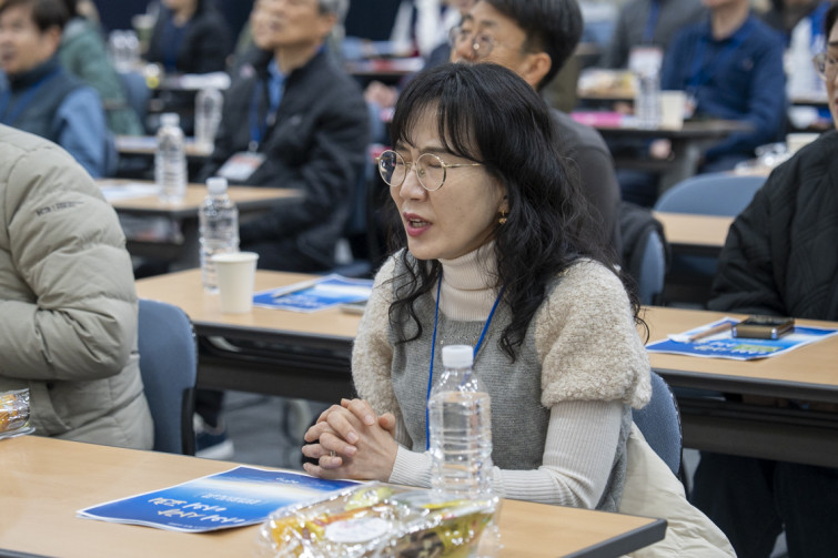 YTo1ODp7czo4OiJGaWxlTmFtZSI7czo0MDoiZjk5NTBlMjEtMTMwZC00NzBhLWE0NTEtZmU4ZDVkYjJmZGMzLmpwZyI7czoxMjoiRmlsZURhdGVUaW1lIjtpOjE3NzIzNDgzNjE7czo4OiJGaWxlU2l6ZSI7aTo2MzIxNjU7czo4OiJGaWxlVHlwZSI7aToyO3M6ODoiTWltZVR5cGUiO3M6MTA6ImltYWdlL2pwZWciO3M6MTM6IlNlY3Rpb25zRm91bmQiO3M6MzA6IkFOWV9UQUcsIElGRDAsIFRIVU1CTkFJTCwgRVhJRiI7czo4OiJDT01QVVRFRCI7YTo5OntzOjQ6Imh0bWwiO3M6MjU6IndpZHRoPSIxMTQzIiBoZWlnaHQ9Ijc2MiIiO3M6NjoiSGVpZ2h0IjtpOjc2MjtzOjU6IldpZHRoIjtpOjExNDM7czo3OiJJc0NvbG9yIjtpOjE7czoxNzoiQnl0ZU9yZGVyTW90b3JvbGEiO2k6MDtzOjE1OiJBcGVydHVyZUZOdW1iZXIiO3M6NToiZi8yLjgiO3M6OToiQ29weXJpZ2h0IjtzOjQ6IllBQkMiO3M6MTg6IlRodW1ibmFpbC5GaWxlVHlwZSI7aToyO3M6MTg6IlRodW1ibmFpbC5NaW1lVHlwZSI7czoxMDoiaW1hZ2UvanBlZyI7fXM6NDoiTWFrZSI7czo0OiJTT05ZIjtzOjU6Ik1vZGVsIjtzOjg6IklMQ0UtN000IjtzOjExOiJYUmVzb2x1dGlvbiI7czo1OiIyNDAvMSI7czoxMToiWVJlc29sdXRpb24iO3M6NToiMjQwLzEiO3M6MTQ6IlJlc29sdXRpb25Vbml0IjtpOjI7czo4OiJTb2Z0d2FyZSI7czo1MDoiQWRvYmUgUGhvdG9zaG9wIExpZ2h0cm9vbSBDbGFzc2ljIDE1LjIgKE1hY2ludG9zaCkiO3M6ODoiRGF0ZVRpbWUiO3M6MTk6IjIwMjY6MDM6MDEgMTI6NDI6MDUiO3M6NjoiQXJ0aXN0IjtzOjc6IllBQkNfU0ciO3M6OToiQ29weXJpZ2h0IjtzOjQ6IllBQkMiO3M6MTY6IkV4aWZfSUZEX1BvaW50ZXIiO2k6MjUyO3M6OToiVEhVTUJOQUlMIjthOjY6e3M6MTE6IkNvbXByZXNzaW9uIjtpOjY7czoxMToiWFJlc29sdXRpb24iO3M6NDoiNzIvMSI7czoxMToiWVJlc29sdXRpb24iO3M6NDoiNzIvMSI7czoxNDoiUmVzb2x1dGlvblVuaXQiO2k6MjtzOjIxOiJKUEVHSW50ZXJjaGFuZ2VGb3JtYXQiO2k6MTAzODtzOjI3OiJKUEVHSW50ZXJjaGFuZ2VGb3JtYXRMZW5ndGgiO2k6MTcyMDQ7fXM6MTI6IkV4cG9zdXJlVGltZSI7czo1OiIxLzEyNSI7czo3OiJGTnVtYmVyIjtzOjU6IjI4LzEwIjtzOjE1OiJFeHBvc3VyZVByb2dyYW0iO2k6MTtzOjE1OiJJU09TcGVlZFJhdGluZ3MiO2k6MTAwMDtzOjE5OiJVbmRlZmluZWRUYWc6MHg4ODMwIjtpOjI7czoxOToiVW5kZWZpbmVkVGFnOjB4ODgzMiI7aToxMDAwO3M6MTE6IkV4aWZWZXJzaW9uIjtzOjQ6IjAyMzIiO3M6MTY6IkRhdGVUaW1lT3JpZ2luYWwiO3M6MTk6IjIwMjY6MDI6MjcgMjA6MDE6MDciO3M6MTc6IkRhdGVUaW1lRGlnaXRpemVkIjtzOjE5OiIyMDI2OjAyOjI3IDIwOjAxOjA3IjtzOjE5OiJVbmRlZmluZWRUYWc6MHg5MDEwIjtzOjY6IiswOTowMCI7czoxOToiVW5kZWZpbmVkVGFnOjB4OTAxMSI7czo2OiIrMDk6MDAiO3M6MTk6IlVuZGVmaW5lZFRhZzoweDkwMTIiO3M6NjoiKzA5OjAwIjtzOjE3OiJTaHV0dGVyU3BlZWRWYWx1ZSI7czoxNToiNjk2NTc4NC8xMDAwMDAwIjtzOjEzOiJBcGVydHVyZVZhbHVlIjtzOjE1OiIyOTcwODU0LzEwMDAwMDAiO3M6MTU6IkJyaWdodG5lc3NWYWx1ZSI7czo5OiIzNzE0LzI1NjAiO3M6MTc6IkV4cG9zdXJlQmlhc1ZhbHVlIjtzOjQ6IjAvMTAiO3M6MTY6Ik1heEFwZXJ0dXJlVmFsdWUiO3M6NzoiNzYwLzI1NiI7czoxMjoiTWV0ZXJpbmdNb2RlIjtpOjU7czoxMToiTGlnaHRTb3VyY2UiO2k6MDtzOjU6IkZsYXNoIjtpOjE2O3M6MTE6IkZvY2FsTGVuZ3RoIjtzOjY6IjcwMC8xMCI7czoxODoiU3ViU2VjVGltZU9yaWdpbmFsIjtzOjM6Ijk2NyI7czoxOToiU3ViU2VjVGltZURpZ2l0aXplZCI7czozOiI5NjciO3M6MTA6IkNvbG9yU3BhY2UiO2k6NjU1MzU7czoyMToiRm9jYWxQbGFuZVhSZXNvbHV0aW9uIjtzOjE0OiI2NDQ0OTMzOS8zMjc2OCI7czoyMToiRm9jYWxQbGFuZVlSZXNvbHV0aW9uIjtzOjE0OiI2NDQ0OTMzOS8zMjc2OCI7czoyNDoiRm9jYWxQbGFuZVJlc29sdXRpb25Vbml0IjtpOjM7czoxMDoiRmlsZVNvdXJjZSI7czoxOiIDIjtzOjk6IlNjZW5lVHlwZSI7czoxOiIBIjtzOjE0OiJDdXN0b21SZW5kZXJlZCI7aTowO3M6MTI6IkV4cG9zdXJlTW9kZSI7aToxO3M6MTI6IldoaXRlQmFsYW5jZSI7aToxO3M6MTY6IkRpZ2l0YWxab29tUmF0aW8iO3M6NToiMTYvMTYiO3M6MjE6IkZvY2FsTGVuZ3RoSW4zNW1tRmlsbSI7aToxMDU7czoxNjoiU2NlbmVDYXB0dXJlVHlwZSI7aTowO3M6ODoiQ29udHJhc3QiO2k6MDtzOjEwOiJTYXR1cmF0aW9uIjtpOjA7czo5OiJTaGFycG5lc3MiO2k6MDtzOjE5OiJVbmRlZmluZWRUYWc6MHhBNDMyIjthOjQ6e2k6MDtzOjY6IjI0MC8xMCI7aToxO3M6NjoiNzAwLzEwIjtpOjI7czo1OiIyOC8xMCI7aTozO3M6NToiMjgvMTAiO31zOjE5OiJVbmRlZmluZWRUYWc6MHhBNDM0IjtzOjIxOiJGRSAyNC03MG1tIEYyLjggR00gSUkiO30=