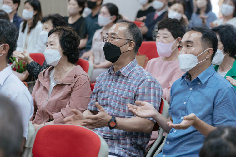 YTo1NTp7czo4OiJGaWxlTmFtZSI7czo0MDoiZmE0MDFiNGItNjI4Zi00ZWQ4LWExMzgtYTE0NDkyZmY4ZGExLmpwZyI7czoxMjoiRmlsZURhdGVUaW1lIjtpOjE2NjI1NTMyNjA7czo4OiJGaWxlU2l6ZSI7aToxNTQzMjU2O3M6ODoiRmlsZVR5cGUiO2k6MjtzOjg6Ik1pbWVUeXBlIjtzOjEwOiJpbWFnZS9qcGVnIjtzOjEzOiJTZWN0aW9uc0ZvdW5kIjtzOjMwOiJBTllfVEFHLCBJRkQwLCBUSFVNQk5BSUwsIEVYSUYiO3M6ODoiQ09NUFVURUQiO2E6MTA6e3M6NDoiaHRtbCI7czoyNjoid2lkdGg9IjIxMDAiIGhlaWdodD0iMTQwMCIiO3M6NjoiSGVpZ2h0IjtpOjE0MDA7czo1OiJXaWR0aCI7aToyMTAwO3M6NzoiSXNDb2xvciI7aToxO3M6MTc6IkJ5dGVPcmRlck1vdG9yb2xhIjtpOjA7czo4OiJDQ0RXaWR0aCI7czo0OiIxMm1tIjtzOjE1OiJBcGVydHVyZUZOdW1iZXIiO3M6NToiZi80LjAiO3M6OToiQ29weXJpZ2h0IjtzOjEwOiJNaW5neXVDaGFlIjtzOjE4OiJUaHVtYm5haWwuRmlsZVR5cGUiO2k6MjtzOjE4OiJUaHVtYm5haWwuTWltZVR5cGUiO3M6MTA6ImltYWdlL2pwZWciO31zOjQ6Ik1ha2UiO3M6NDoiU09OWSI7czo1OiJNb2RlbCI7czo4OiJJTENFLTdNMyI7czoxMToiWFJlc29sdXRpb24iO3M6NToiMjQwLzEiO3M6MTE6IllSZXNvbHV0aW9uIjtzOjU6IjI0MC8xIjtzOjE0OiJSZXNvbHV0aW9uVW5pdCI7aToyO3M6ODoiU29mdHdhcmUiO3M6NTI6IkFkb2JlIFBob3Rvc2hvcCBMaWdodHJvb20gQ2xhc3NpYyAxMS4zLjEgKE1hY2ludG9zaCkiO3M6ODoiRGF0ZVRpbWUiO3M6MTk6IjIwMjI6MDk6MDcgMTQ6Mzc6MTIiO3M6NjoiQXJ0aXN0IjtzOjEwOiJNaW5neXVDaGFlIjtzOjE2OiJZQ2JDclBvc2l0aW9uaW5nIjtpOjI7czoxOToiUmVmZXJlbmNlQmxhY2tXaGl0ZSI7YTo2OntpOjA7czozOiIwLzEiO2k6MTtzOjU6IjI1NS8xIjtpOjI7czo1OiIxMjgvMSI7aTozO3M6NToiMjU1LzEiO2k6NDtzOjU6IjEyOC8xIjtpOjU7czo1OiIyNTUvMSI7fXM6OToiQ29weXJpZ2h0IjtzOjEwOiJNaW5neXVDaGFlIjtzOjE2OiJFeGlmX0lGRF9Qb2ludGVyIjtpOjMzNjtzOjk6IlRIVU1CTkFJTCI7YTo2OntzOjExOiJDb21wcmVzc2lvbiI7aTo2O3M6MTE6IlhSZXNvbHV0aW9uIjtzOjU6IjI0MC8xIjtzOjExOiJZUmVzb2x1dGlvbiI7czo1OiIyNDAvMSI7czoxNDoiUmVzb2x1dGlvblVuaXQiO2k6MjtzOjIxOiJKUEVHSW50ZXJjaGFuZ2VGb3JtYXQiO2k6OTg0O3M6Mjc6IkpQRUdJbnRlcmNoYW5nZUZvcm1hdExlbmd0aCI7aToyMDA1OTt9czoxMjoiRXhwb3N1cmVUaW1lIjtzOjQ6IjEvNjAiO3M6NzoiRk51bWJlciI7czozOiI0LzEiO3M6MTU6IkV4cG9zdXJlUHJvZ3JhbSI7aToxO3M6MTU6IklTT1NwZWVkUmF0aW5ncyI7aTo2NDA7czoxMToiRXhpZlZlcnNpb24iO3M6NDoiMDIyMSI7czoxNjoiRGF0ZVRpbWVPcmlnaW5hbCI7czoxOToiMjAyMjowOTowNCAxNDowMjozNiI7czoxNzoiRGF0ZVRpbWVEaWdpdGl6ZWQiO3M6MTk6IjIwMjI6MDk6MDQgMTQ6MDI6MzYiO3M6MjM6IkNvbXBvbmVudHNDb25maWd1cmF0aW9uIjtzOjQ6IgECAwAiO3M6MTc6IlNodXR0ZXJTcGVlZFZhbHVlIjtzOjE1OiI1OTA2ODkxLzEwMDAwMDAiO3M6MTM6IkFwZXJ0dXJlVmFsdWUiO3M6MzoiNC8xIjtzOjE1OiJCcmlnaHRuZXNzVmFsdWUiO3M6OToiNDQ0NC8yNTYwIjtzOjE3OiJFeHBvc3VyZUJpYXNWYWx1ZSI7czo0OiIwLzEwIjtzOjE2OiJNYXhBcGVydHVyZVZhbHVlIjtzOjg6IjEwMjQvMjU2IjtzOjEyOiJNZXRlcmluZ01vZGUiO2k6NTtzOjExOiJMaWdodFNvdXJjZSI7aTowO3M6NToiRmxhc2giO2k6MTY7czoxMToiRm9jYWxMZW5ndGgiO3M6NzoiMTE0MC8xMCI7czoxNToiRmxhc2hQaXhWZXJzaW9uIjtzOjQ6IjAxMDAiO3M6MTA6IkNvbG9yU3BhY2UiO2k6MTtzOjE0OiJFeGlmSW1hZ2VXaWR0aCI7aToyMTAwO3M6MTU6IkV4aWZJbWFnZUxlbmd0aCI7aToxNDAwO3M6MjE6IkZvY2FsUGxhbmVYUmVzb2x1dGlvbiI7czoxNDoiNTQ5NjU2MzIvMzI3NjgiO3M6MjE6IkZvY2FsUGxhbmVZUmVzb2x1dGlvbiI7czoxNDoiNTQ5NjU2MzIvMzI3NjgiO3M6MjQ6IkZvY2FsUGxhbmVSZXNvbHV0aW9uVW5pdCI7aTozO3M6MTA6IkZpbGVTb3VyY2UiO3M6MToiAyI7czo5OiJTY2VuZVR5cGUiO3M6MToiASI7czoxNDoiQ3VzdG9tUmVuZGVyZWQiO2k6MDtzOjEyOiJFeHBvc3VyZU1vZGUiO2k6MTtzOjEyOiJXaGl0ZUJhbGFuY2UiO2k6MDtzOjE2OiJEaWdpdGFsWm9vbVJhdGlvIjtzOjU6IjE2LzE2IjtzOjIxOiJGb2NhbExlbmd0aEluMzVtbUZpbG0iO2k6MTE0O3M6MTY6IlNjZW5lQ2FwdHVyZVR5cGUiO2k6MDtzOjg6IkNvbnRyYXN0IjtpOjA7czoxMDoiU2F0dXJhdGlvbiI7aTowO3M6OToiU2hhcnBuZXNzIjtpOjA7fQ==