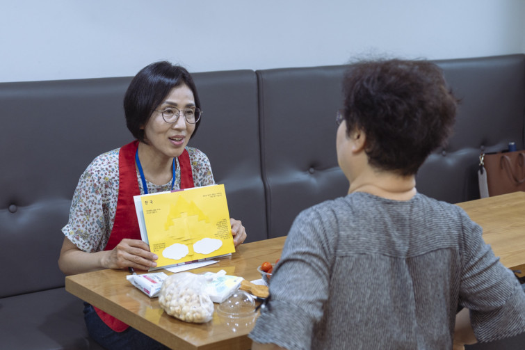 YTo1ODp7czo4OiJGaWxlTmFtZSI7czo0MDoiZmNlZDczYjYtNWUyNy00Y2IyLWI0YzctMjhmZjgxZmI0MjFmLmpwZyI7czoxMjoiRmlsZURhdGVUaW1lIjtpOjE3NTI3Mzg5OTM7czo4OiJGaWxlU2l6ZSI7aTo1NTAzMDc7czo4OiJGaWxlVHlwZSI7aToyO3M6ODoiTWltZVR5cGUiO3M6MTA6ImltYWdlL2pwZWciO3M6MTM6IlNlY3Rpb25zRm91bmQiO3M6MzA6IkFOWV9UQUcsIElGRDAsIFRIVU1CTkFJTCwgRVhJRiI7czo4OiJDT01QVVRFRCI7YTo5OntzOjQ6Imh0bWwiO3M6MjU6IndpZHRoPSIxMTUyIiBoZWlnaHQ9Ijc2OCIiO3M6NjoiSGVpZ2h0IjtpOjc2ODtzOjU6IldpZHRoIjtpOjExNTI7czo3OiJJc0NvbG9yIjtpOjE7czoxNzoiQnl0ZU9yZGVyTW90b3JvbGEiO2k6MDtzOjE1OiJBcGVydHVyZUZOdW1iZXIiO3M6NToiZi8yLjgiO3M6OToiQ29weXJpZ2h0IjtzOjQ6IllBQkMiO3M6MTg6IlRodW1ibmFpbC5GaWxlVHlwZSI7aToyO3M6MTg6IlRodW1ibmFpbC5NaW1lVHlwZSI7czoxMDoiaW1hZ2UvanBlZyI7fXM6NDoiTWFrZSI7czo0OiJTT05ZIjtzOjU6Ik1vZGVsIjtzOjg6IklMQ0UtN000IjtzOjExOiJYUmVzb2x1dGlvbiI7czo1OiIyNDAvMSI7czoxMToiWVJlc29sdXRpb24iO3M6NToiMjQwLzEiO3M6MTQ6IlJlc29sdXRpb25Vbml0IjtpOjI7czo4OiJTb2Z0d2FyZSI7czo1MDoiQWRvYmUgUGhvdG9zaG9wIExpZ2h0cm9vbSBDbGFzc2ljIDE0LjQgKE1hY2ludG9zaCkiO3M6ODoiRGF0ZVRpbWUiO3M6MTk6IjIwMjU6MDc6MTcgMTY6NTE6MjQiO3M6NjoiQXJ0aXN0IjtzOjc6IllBQkNfU0ciO3M6OToiQ29weXJpZ2h0IjtzOjQ6IllBQkMiO3M6MTY6IkV4aWZfSUZEX1BvaW50ZXIiO2k6MjUyO3M6OToiVEhVTUJOQUlMIjthOjY6e3M6MTE6IkNvbXByZXNzaW9uIjtpOjY7czoxMToiWFJlc29sdXRpb24iO3M6NDoiNzIvMSI7czoxMToiWVJlc29sdXRpb24iO3M6NDoiNzIvMSI7czoxNDoiUmVzb2x1dGlvblVuaXQiO2k6MjtzOjIxOiJKUEVHSW50ZXJjaGFuZ2VGb3JtYXQiO2k6MTAzODtzOjI3OiJKUEVHSW50ZXJjaGFuZ2VGb3JtYXRMZW5ndGgiO2k6MTIwNDQ7fXM6MTI6IkV4cG9zdXJlVGltZSI7czo1OiIxLzEyNSI7czo3OiJGTnVtYmVyIjtzOjU6IjI4LzEwIjtzOjE1OiJFeHBvc3VyZVByb2dyYW0iO2k6MTtzOjE1OiJJU09TcGVlZFJhdGluZ3MiO2k6MzIwO3M6MTk6IlVuZGVmaW5lZFRhZzoweDg4MzAiO2k6MjtzOjE5OiJVbmRlZmluZWRUYWc6MHg4ODMyIjtpOjMyMDtzOjExOiJFeGlmVmVyc2lvbiI7czo0OiIwMjMyIjtzOjE2OiJEYXRlVGltZU9yaWdpbmFsIjtzOjE5OiIyMDI1OjA3OjE3IDEwOjE0OjE5IjtzOjE3OiJEYXRlVGltZURpZ2l0aXplZCI7czoxOToiMjAyNTowNzoxNyAxMDoxNDoxOSI7czoxOToiVW5kZWZpbmVkVGFnOjB4OTAxMCI7czo2OiIrMDk6MDAiO3M6MTk6IlVuZGVmaW5lZFRhZzoweDkwMTEiO3M6NjoiKzA5OjAwIjtzOjE5OiJVbmRlZmluZWRUYWc6MHg5MDEyIjtzOjY6IiswOTowMCI7czoxNzoiU2h1dHRlclNwZWVkVmFsdWUiO3M6MTU6IjY5NjU3ODQvMTAwMDAwMCI7czoxMzoiQXBlcnR1cmVWYWx1ZSI7czoxNToiMjk3MDg1NC8xMDAwMDAwIjtzOjE1OiJCcmlnaHRuZXNzVmFsdWUiO3M6OToiNTM3NC8yNTYwIjtzOjE3OiJFeHBvc3VyZUJpYXNWYWx1ZSI7czo0OiIwLzEwIjtzOjE2OiJNYXhBcGVydHVyZVZhbHVlIjtzOjc6Ijc2MC8yNTYiO3M6MTI6Ik1ldGVyaW5nTW9kZSI7aTo1O3M6MTE6IkxpZ2h0U291cmNlIjtpOjA7czo1OiJGbGFzaCI7aToxNjtzOjExOiJGb2NhbExlbmd0aCI7czo2OiI0NTAvMTAiO3M6MTg6IlN1YlNlY1RpbWVPcmlnaW5hbCI7czozOiI4NTMiO3M6MTk6IlN1YlNlY1RpbWVEaWdpdGl6ZWQiO3M6MzoiODUzIjtzOjEwOiJDb2xvclNwYWNlIjtpOjY1NTM1O3M6MjE6IkZvY2FsUGxhbmVYUmVzb2x1dGlvbiI7czoxNDoiNjQ0NDkzMzkvMzI3NjgiO3M6MjE6IkZvY2FsUGxhbmVZUmVzb2x1dGlvbiI7czoxNDoiNjQ0NDkzMzkvMzI3NjgiO3M6MjQ6IkZvY2FsUGxhbmVSZXNvbHV0aW9uVW5pdCI7aTozO3M6MTA6IkZpbGVTb3VyY2UiO3M6MToiAyI7czo5OiJTY2VuZVR5cGUiO3M6MToiASI7czoxNDoiQ3VzdG9tUmVuZGVyZWQiO2k6MDtzOjEyOiJFeHBvc3VyZU1vZGUiO2k6MTtzOjEyOiJXaGl0ZUJhbGFuY2UiO2k6MTtzOjE2OiJEaWdpdGFsWm9vbVJhdGlvIjtzOjU6IjE2LzE2IjtzOjIxOiJGb2NhbExlbmd0aEluMzVtbUZpbG0iO2k6Njc7czoxNjoiU2NlbmVDYXB0dXJlVHlwZSI7aTowO3M6ODoiQ29udHJhc3QiO2k6MDtzOjEwOiJTYXR1cmF0aW9uIjtpOjA7czo5OiJTaGFycG5lc3MiO2k6MDtzOjE5OiJVbmRlZmluZWRUYWc6MHhBNDMyIjthOjQ6e2k6MDtzOjY6IjI0MC8xMCI7aToxO3M6NjoiNzAwLzEwIjtpOjI7czo1OiIyOC8xMCI7aTozO3M6NToiMjgvMTAiO31zOjE5OiJVbmRlZmluZWRUYWc6MHhBNDM0IjtzOjIxOiJGRSAyNC03MG1tIEYyLjggR00gSUkiO30=