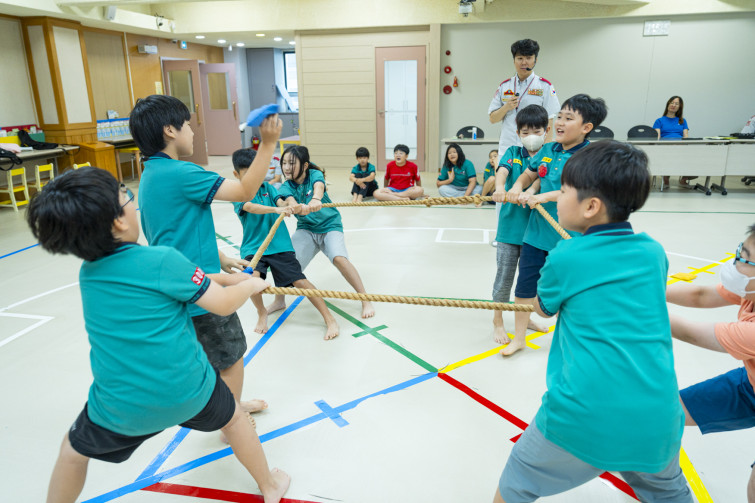 YTo1ODp7czo4OiJGaWxlTmFtZSI7czo0MDoiZmQ4OTM3NTEtMjEwNC00Y2YyLWJhNjItMjM1OGYzNmJkNjVmLmpwZyI7czoxMjoiRmlsZURhdGVUaW1lIjtpOjE3NTc4MjAxODE7czo4OiJGaWxlU2l6ZSI7aToxNDQyMDgyO3M6ODoiRmlsZVR5cGUiO2k6MjtzOjg6Ik1pbWVUeXBlIjtzOjEwOiJpbWFnZS9qcGVnIjtzOjEzOiJTZWN0aW9uc0ZvdW5kIjtzOjMwOiJBTllfVEFHLCBJRkQwLCBUSFVNQk5BSUwsIEVYSUYiO3M6ODoiQ09NUFVURUQiO2E6OTp7czo0OiJodG1sIjtzOjI2OiJ3aWR0aD0iMTc1MiIgaGVpZ2h0PSIxMTY4IiI7czo2OiJIZWlnaHQiO2k6MTE2ODtzOjU6IldpZHRoIjtpOjE3NTI7czo3OiJJc0NvbG9yIjtpOjE7czoxNzoiQnl0ZU9yZGVyTW90b3JvbGEiO2k6MDtzOjE1OiJBcGVydHVyZUZOdW1iZXIiO3M6NToiZi8yLjgiO3M6OToiQ29weXJpZ2h0IjtzOjQ6IllBQkMiO3M6MTg6IlRodW1ibmFpbC5GaWxlVHlwZSI7aToyO3M6MTg6IlRodW1ibmFpbC5NaW1lVHlwZSI7czoxMDoiaW1hZ2UvanBlZyI7fXM6NDoiTWFrZSI7czo0OiJTT05ZIjtzOjU6Ik1vZGVsIjtzOjg6IklMQ0UtN000IjtzOjExOiJYUmVzb2x1dGlvbiI7czo1OiIyNDAvMSI7czoxMToiWVJlc29sdXRpb24iO3M6NToiMjQwLzEiO3M6MTQ6IlJlc29sdXRpb25Vbml0IjtpOjI7czo4OiJTb2Z0d2FyZSI7czo1MjoiQWRvYmUgUGhvdG9zaG9wIExpZ2h0cm9vbSBDbGFzc2ljIDE0LjUuMSAoTWFjaW50b3NoKSI7czo4OiJEYXRlVGltZSI7czoxOToiMjAyNTowOToxNCAxMjoyMToxOSI7czo2OiJBcnRpc3QiO3M6NzoiWUFCQ19TRyI7czo5OiJDb3B5cmlnaHQiO3M6NDoiWUFCQyI7czoxNjoiRXhpZl9JRkRfUG9pbnRlciI7aToyNTQ7czo5OiJUSFVNQk5BSUwiO2E6Njp7czoxMToiQ29tcHJlc3Npb24iO2k6NjtzOjExOiJYUmVzb2x1dGlvbiI7czo0OiI3Mi8xIjtzOjExOiJZUmVzb2x1dGlvbiI7czo0OiI3Mi8xIjtzOjE0OiJSZXNvbHV0aW9uVW5pdCI7aToyO3M6MjE6IkpQRUdJbnRlcmNoYW5nZUZvcm1hdCI7aToxMDQwO3M6Mjc6IkpQRUdJbnRlcmNoYW5nZUZvcm1hdExlbmd0aCI7aToxOTg5NTt9czoxMjoiRXhwb3N1cmVUaW1lIjtzOjU6IjEvMjUwIjtzOjc6IkZOdW1iZXIiO3M6NToiMjgvMTAiO3M6MTU6IkV4cG9zdXJlUHJvZ3JhbSI7aToxO3M6MTU6IklTT1NwZWVkUmF0aW5ncyI7aTo2NDA7czoxOToiVW5kZWZpbmVkVGFnOjB4ODgzMCI7aToyO3M6MTk6IlVuZGVmaW5lZFRhZzoweDg4MzIiO2k6NjQwO3M6MTE6IkV4aWZWZXJzaW9uIjtzOjQ6IjAyMzIiO3M6MTY6IkRhdGVUaW1lT3JpZ2luYWwiO3M6MTk6IjIwMjU6MDk6MTMgMTE6MDU6MzgiO3M6MTc6IkRhdGVUaW1lRGlnaXRpemVkIjtzOjE5OiIyMDI1OjA5OjEzIDExOjA1OjM4IjtzOjE5OiJVbmRlZmluZWRUYWc6MHg5MDEwIjtzOjY6IiswOTowMCI7czoxOToiVW5kZWZpbmVkVGFnOjB4OTAxMSI7czo2OiIrMDk6MDAiO3M6MTk6IlVuZGVmaW5lZFRhZzoweDkwMTIiO3M6NjoiKzA5OjAwIjtzOjE3OiJTaHV0dGVyU3BlZWRWYWx1ZSI7czoxNToiNzk2NTc4NC8xMDAwMDAwIjtzOjEzOiJBcGVydHVyZVZhbHVlIjtzOjE1OiIyOTcwODU0LzEwMDAwMDAiO3M6MTU6IkJyaWdodG5lc3NWYWx1ZSI7czo5OiI4OTg0LzI1NjAiO3M6MTc6IkV4cG9zdXJlQmlhc1ZhbHVlIjtzOjQ6IjAvMTAiO3M6MTY6Ik1heEFwZXJ0dXJlVmFsdWUiO3M6NzoiNzYwLzI1NiI7czoxMjoiTWV0ZXJpbmdNb2RlIjtpOjU7czoxMToiTGlnaHRTb3VyY2UiO2k6MDtzOjU6IkZsYXNoIjtpOjEzO3M6MTE6IkZvY2FsTGVuZ3RoIjtzOjY6IjI0MC8xMCI7czoxODoiU3ViU2VjVGltZU9yaWdpbmFsIjtzOjM6IjM1NCI7czoxOToiU3ViU2VjVGltZURpZ2l0aXplZCI7czozOiIzNTQiO3M6MTA6IkNvbG9yU3BhY2UiO2k6NjU1MzU7czoyMToiRm9jYWxQbGFuZVhSZXNvbHV0aW9uIjtzOjE0OiI2NDQ0OTMzOS8zMjc2OCI7czoyMToiRm9jYWxQbGFuZVlSZXNvbHV0aW9uIjtzOjE0OiI2NDQ0OTMzOS8zMjc2OCI7czoyNDoiRm9jYWxQbGFuZVJlc29sdXRpb25Vbml0IjtpOjM7czoxMDoiRmlsZVNvdXJjZSI7czoxOiIDIjtzOjk6IlNjZW5lVHlwZSI7czoxOiIBIjtzOjE0OiJDdXN0b21SZW5kZXJlZCI7aTowO3M6MTI6IkV4cG9zdXJlTW9kZSI7aToxO3M6MTI6IldoaXRlQmFsYW5jZSI7aToxO3M6MTY6IkRpZ2l0YWxab29tUmF0aW8iO3M6NToiMTYvMTYiO3M6MjE6IkZvY2FsTGVuZ3RoSW4zNW1tRmlsbSI7aToyNDtzOjE2OiJTY2VuZUNhcHR1cmVUeXBlIjtpOjA7czo4OiJDb250cmFzdCI7aTowO3M6MTA6IlNhdHVyYXRpb24iO2k6MDtzOjk6IlNoYXJwbmVzcyI7aTowO3M6MTk6IlVuZGVmaW5lZFRhZzoweEE0MzIiO2E6NDp7aTowO3M6NjoiMjQwLzEwIjtpOjE7czo2OiI3MDAvMTAiO2k6MjtzOjU6IjI4LzEwIjtpOjM7czo1OiIyOC8xMCI7fXM6MTk6IlVuZGVmaW5lZFRhZzoweEE0MzQiO3M6MjE6IkZFIDI0LTcwbW0gRjIuOCBHTSBJSSI7fQ==